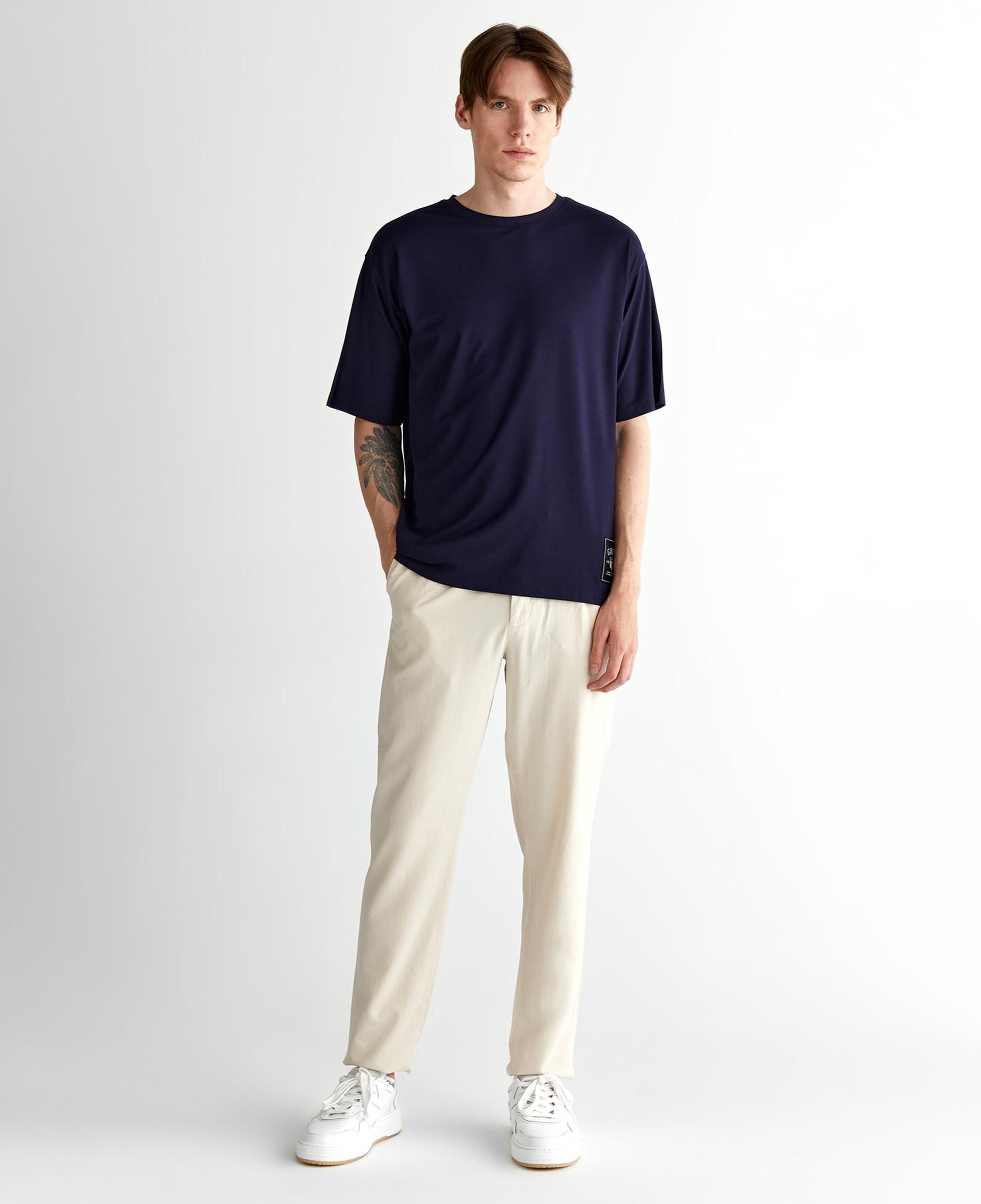 GANT Erkek Lacivert Relaxed Fit Bisiklet Yaka Logolu T-Shirt
