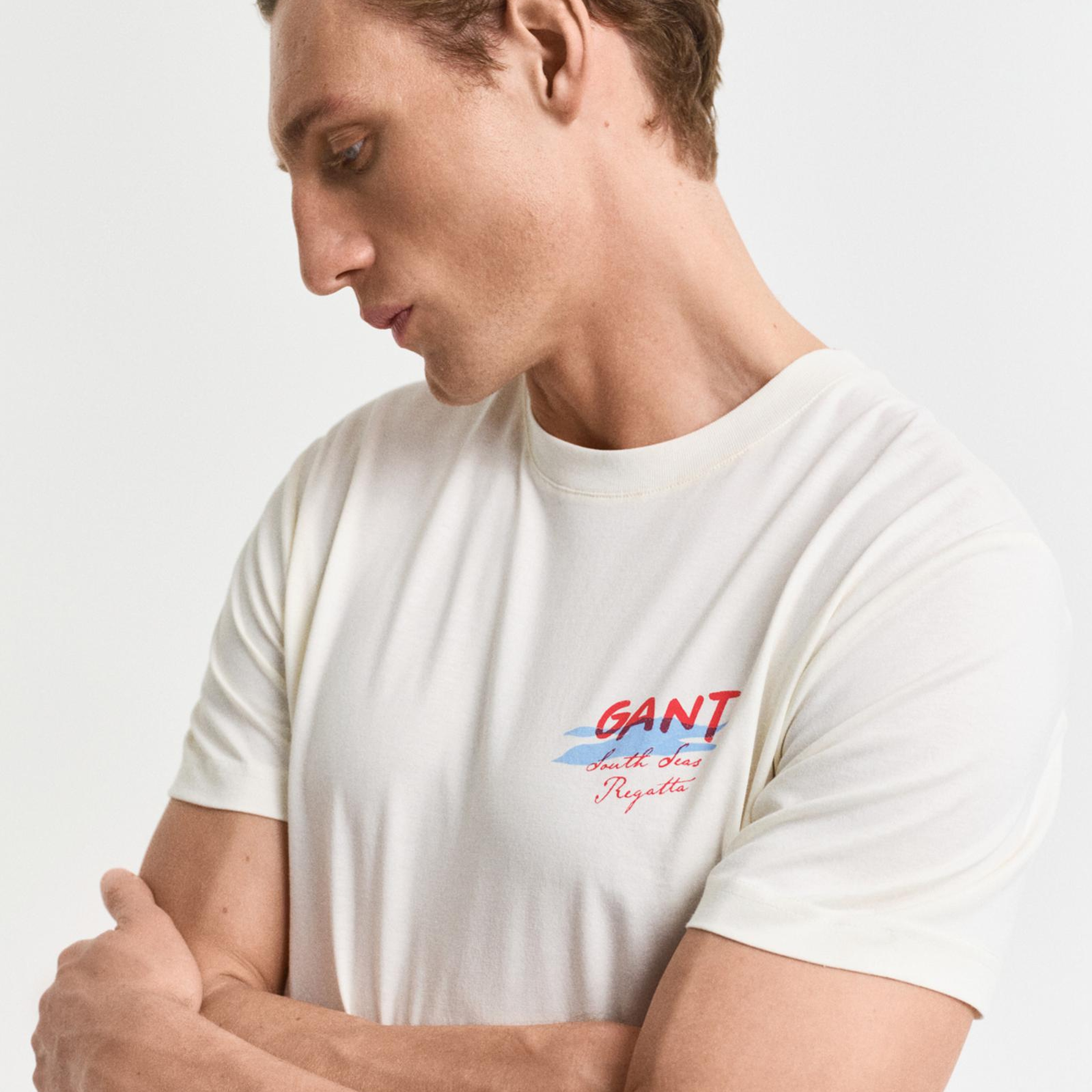 GANT Erkek Krem Regular Fit Bisiklet Yaka Logolu T-Shirt