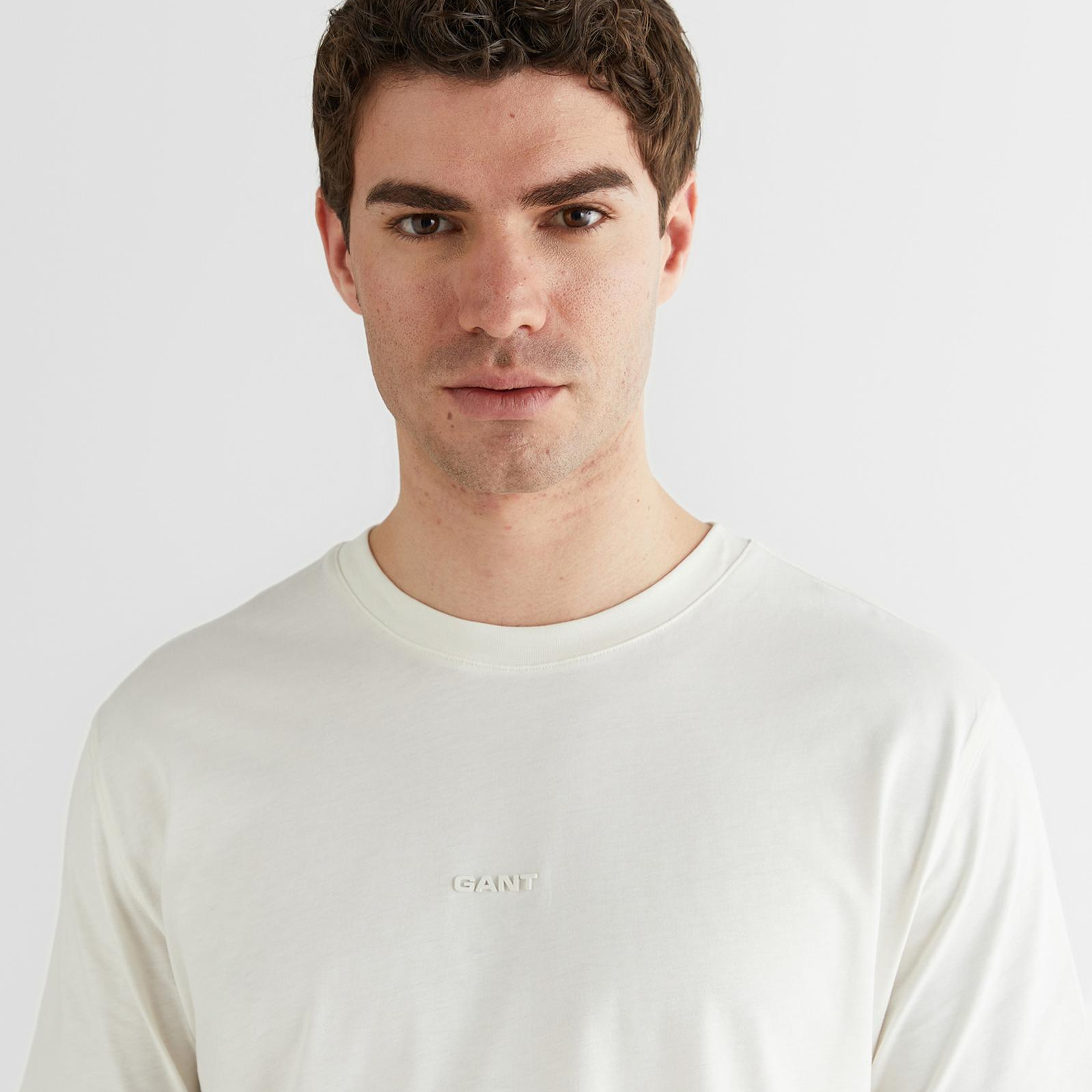 GANT Erkek Beyaz Baskılı Kısa Kollu T-Shirt