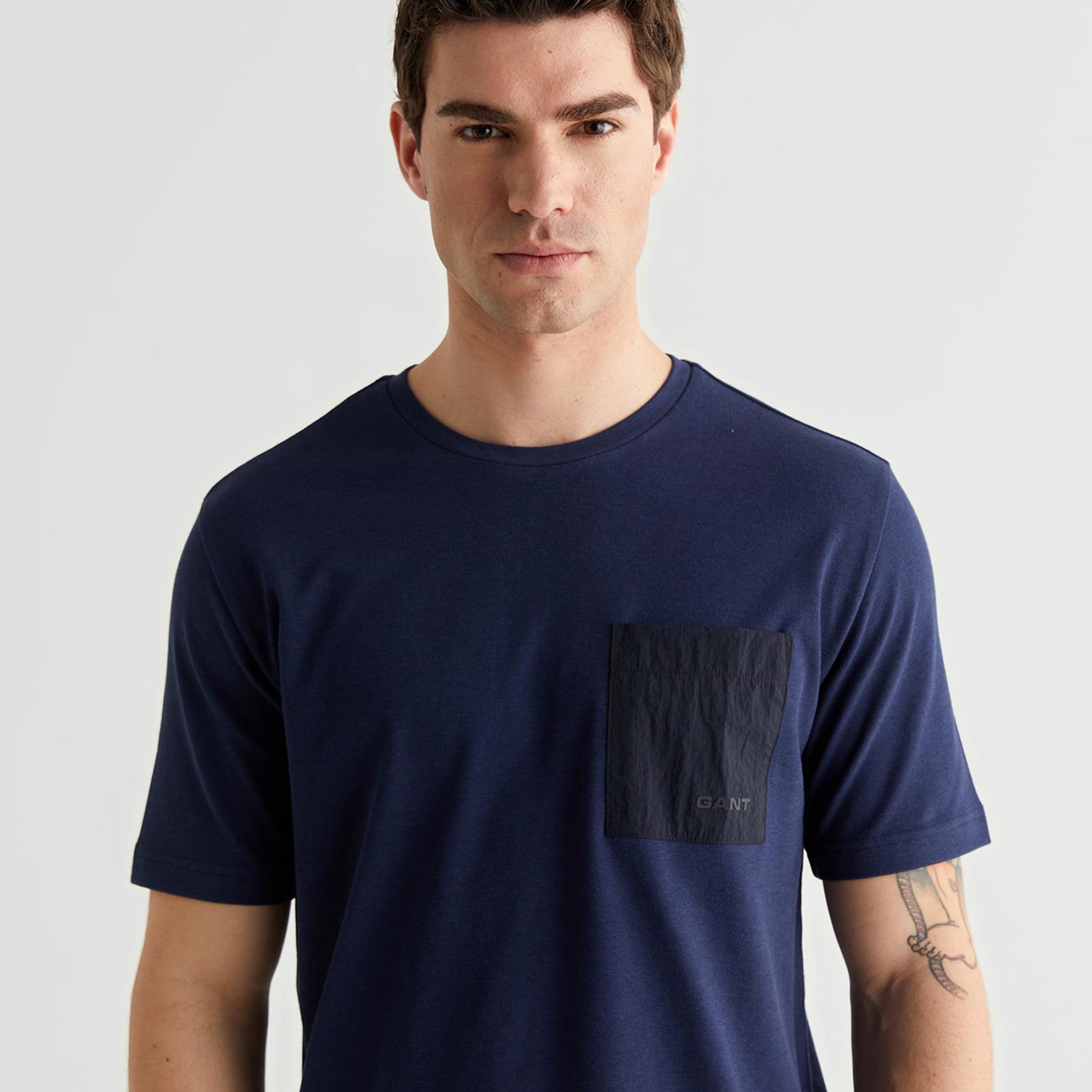 GANT Erkek Lacivert Baskılı Kısa Kollu T-Shirt