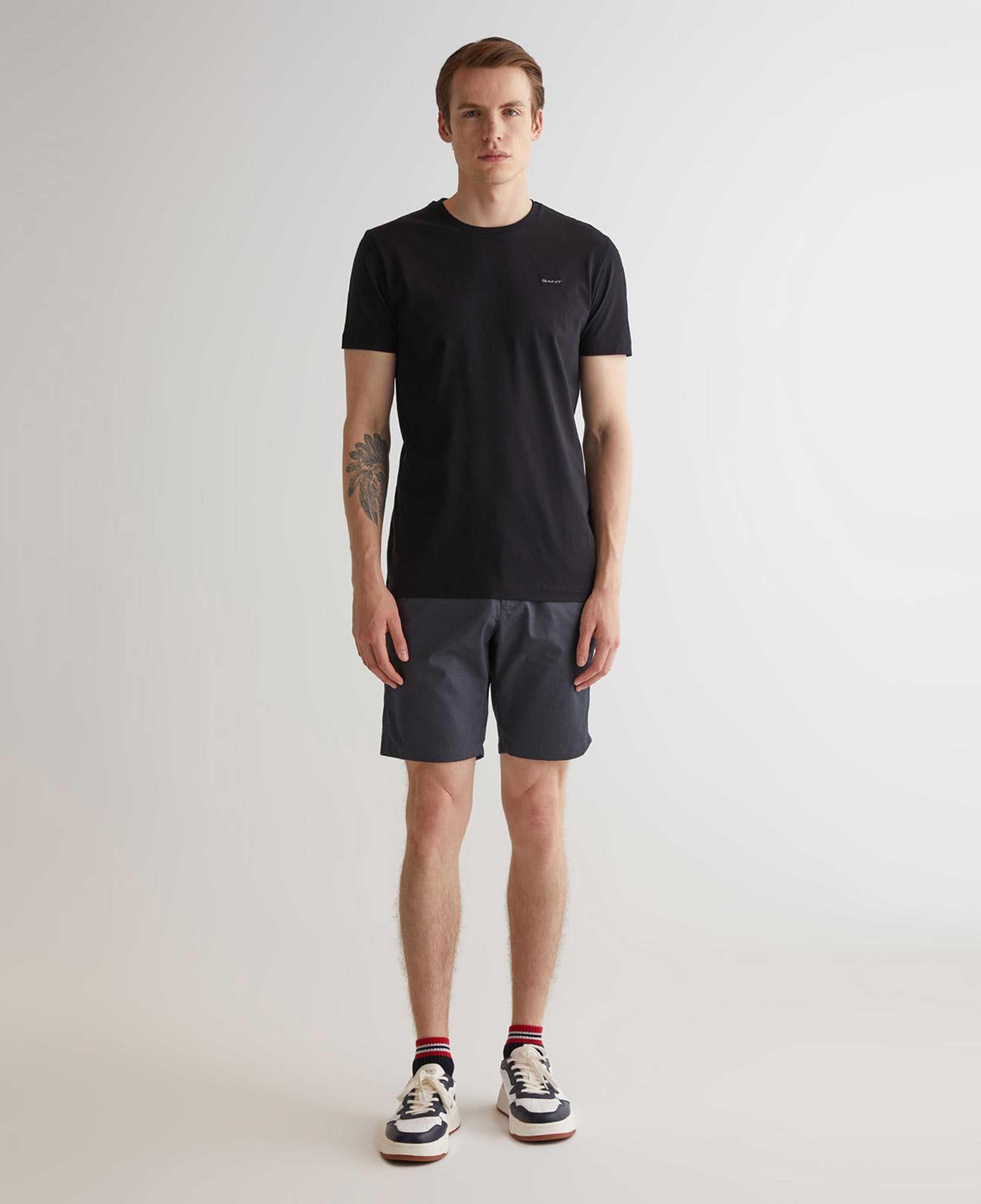 GANT Erkek Siyah Slim Fit Bisiklet Yaka T-shirt