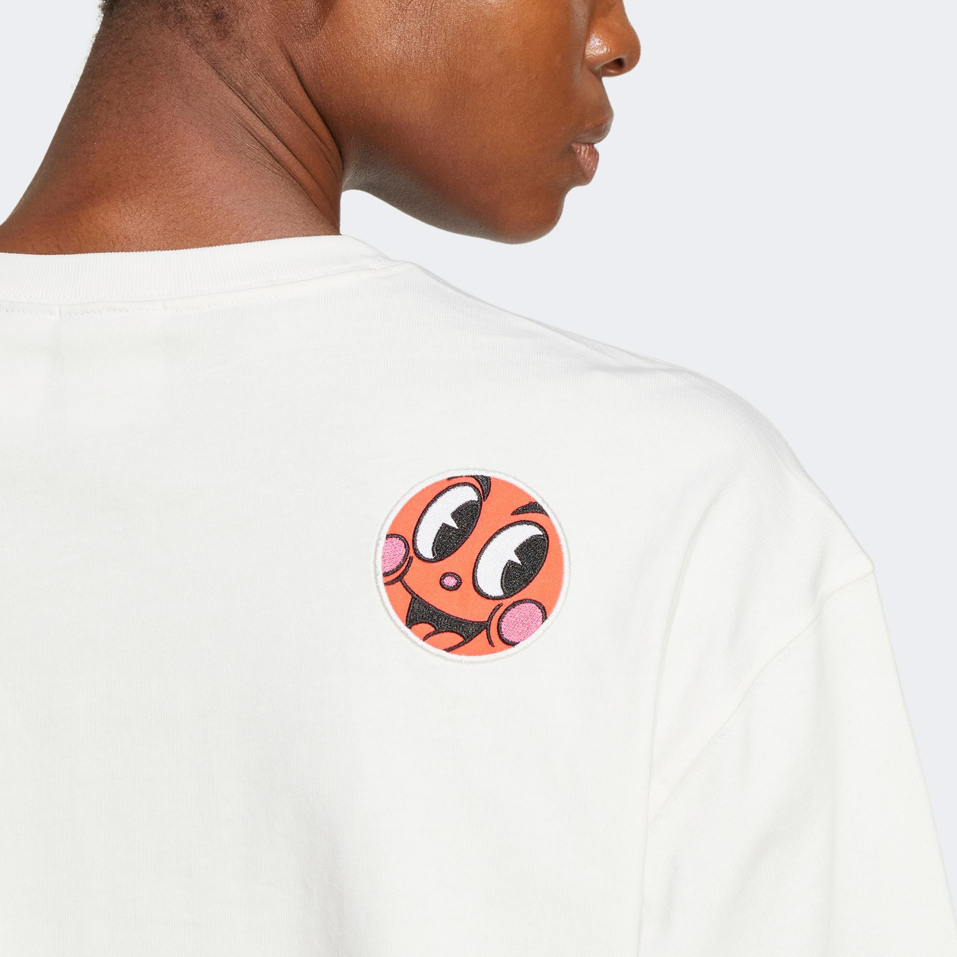 adidas Graphics Nelson Kadın Beyaz T-Shirt