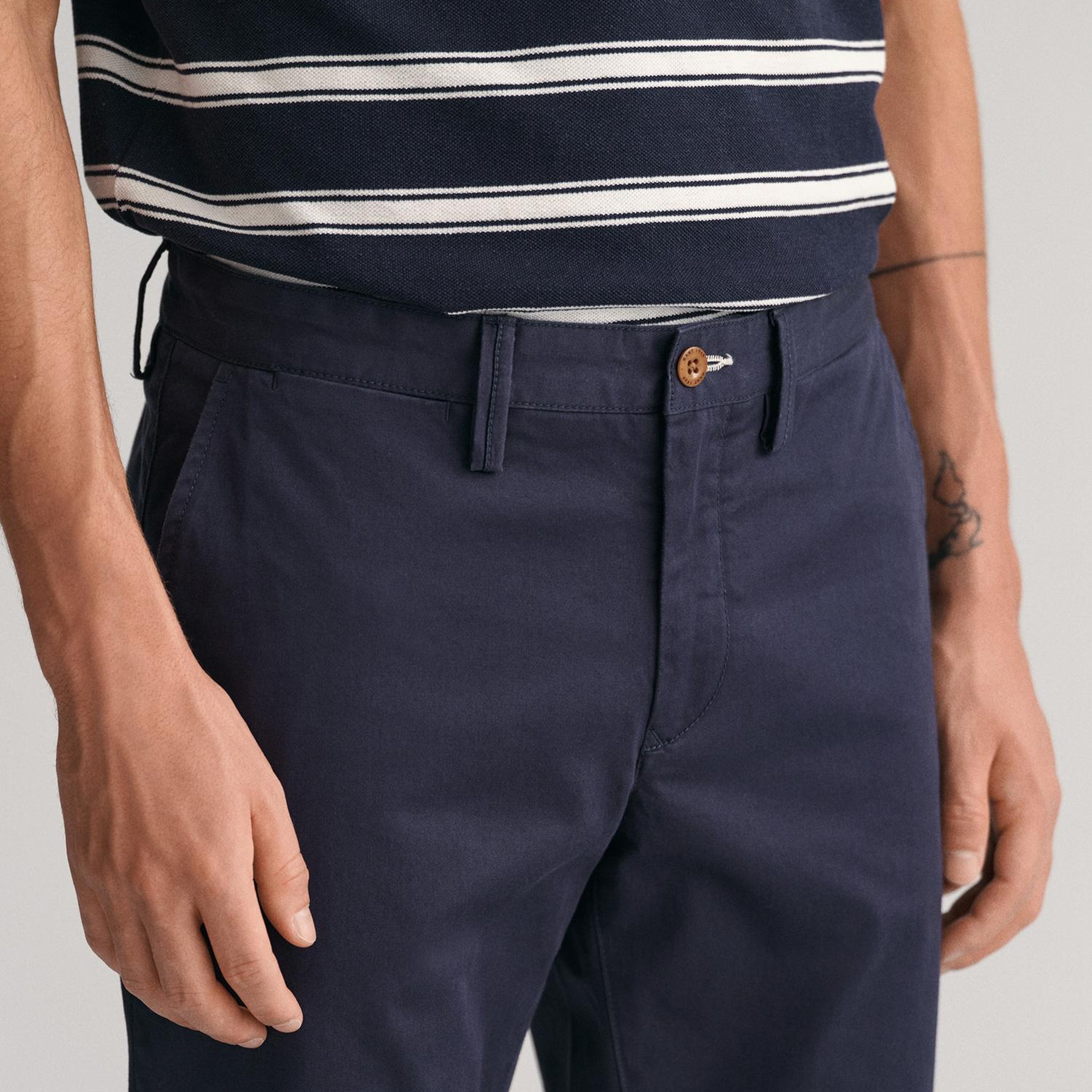 GANT Erkek Lacivert Slim Fit Chino Pantolon