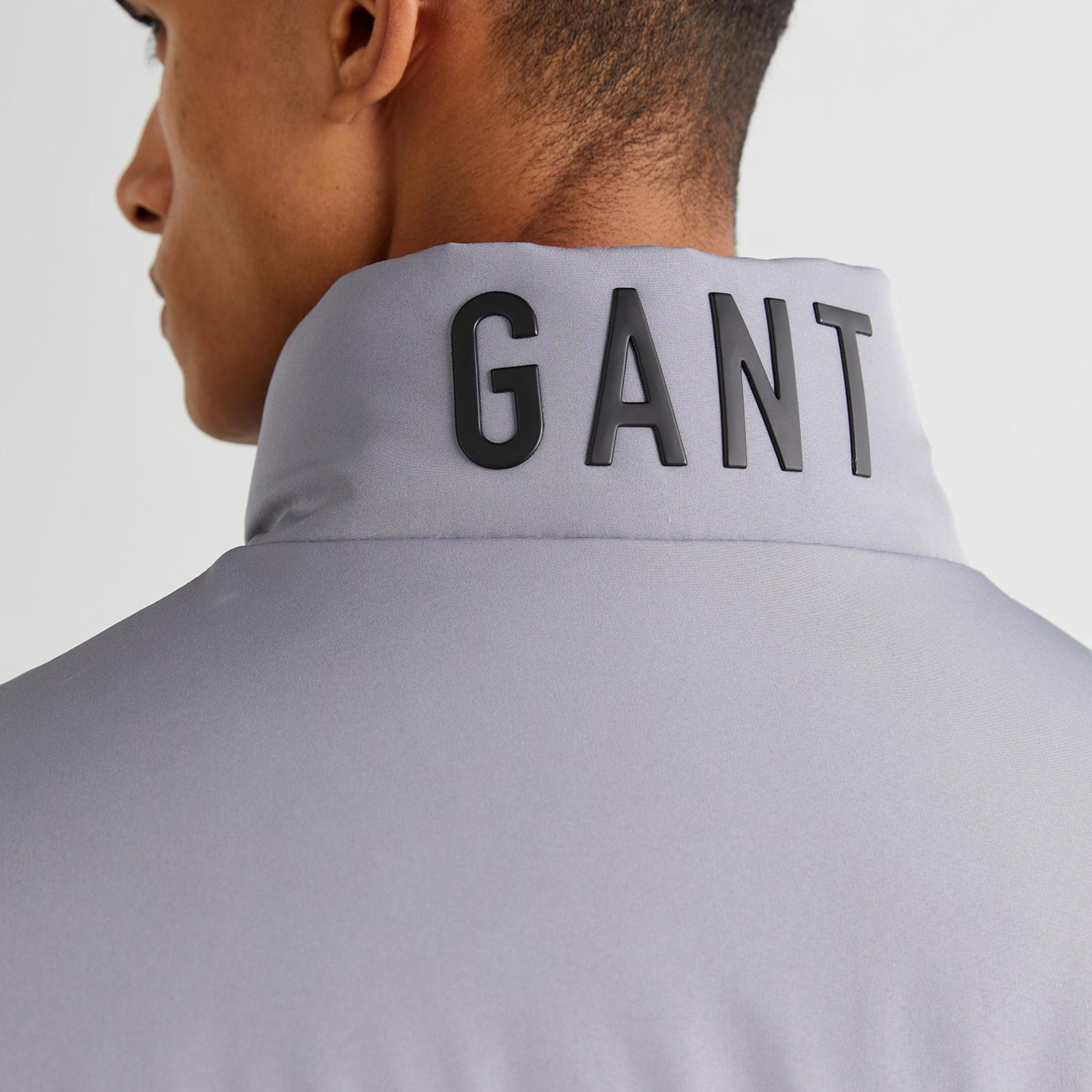 GANT Erkek Siyah Dik Yaka Logolu Mont