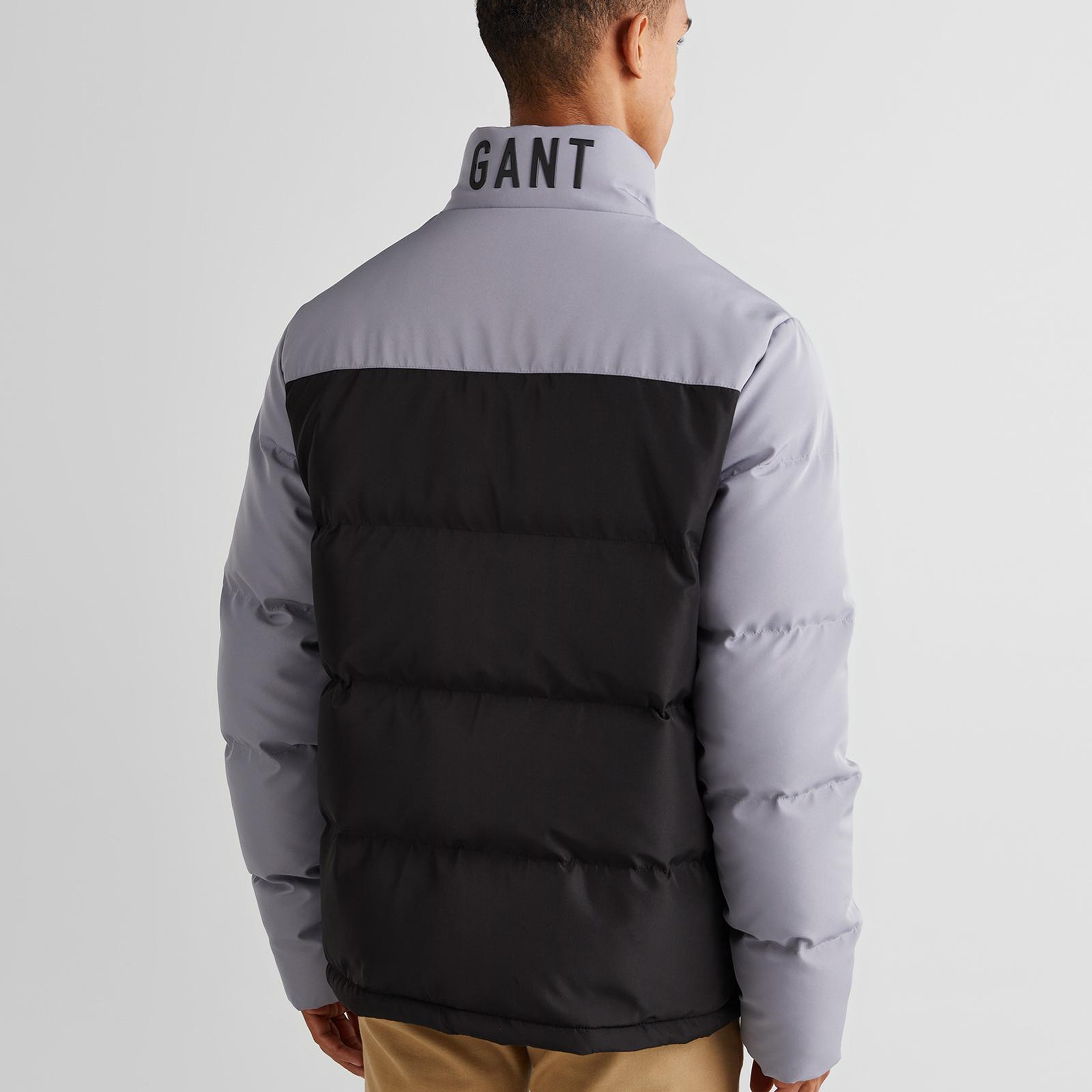 GANT Erkek Siyah Dik Yaka Logolu Mont