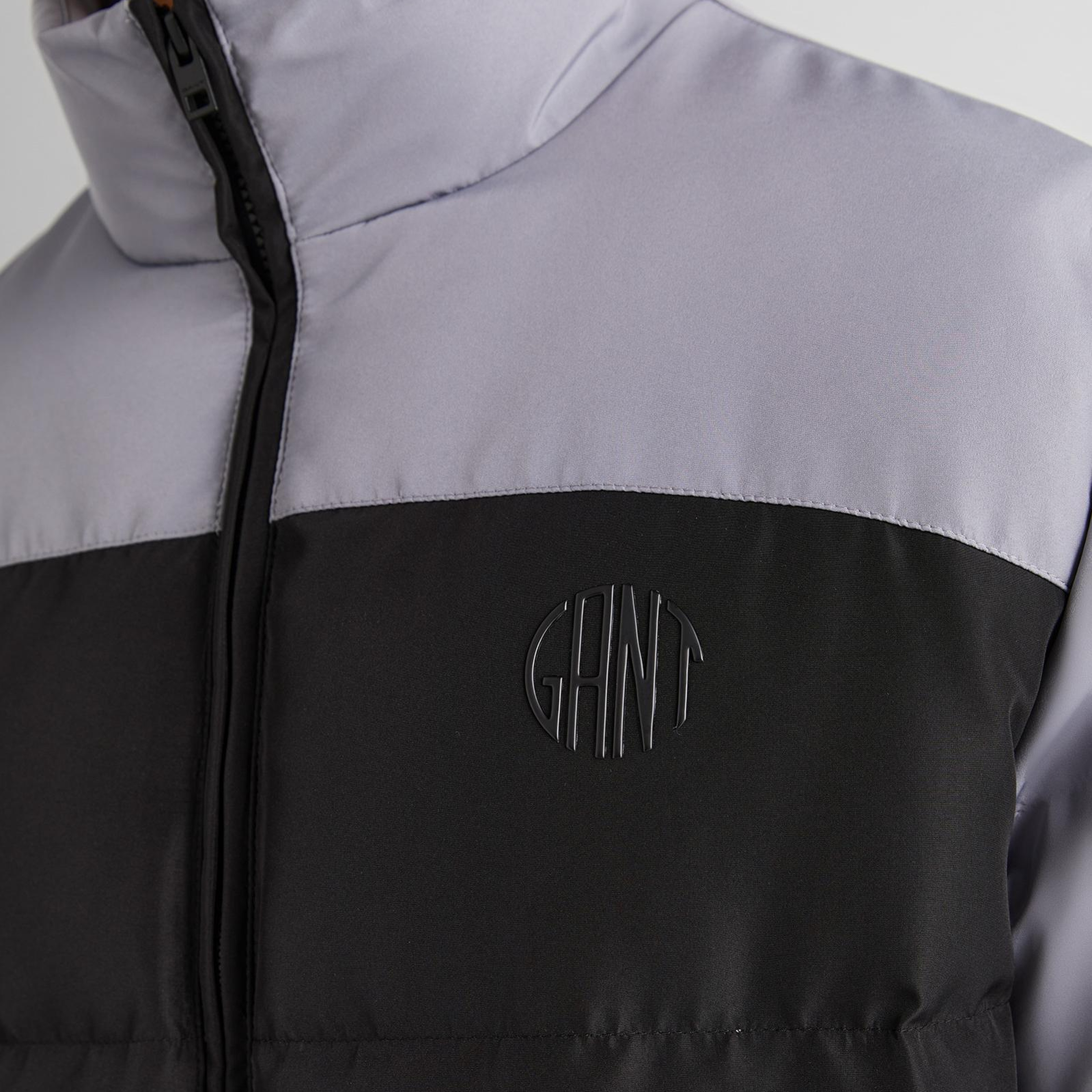 GANT Erkek Siyah Dik Yaka Logolu Mont