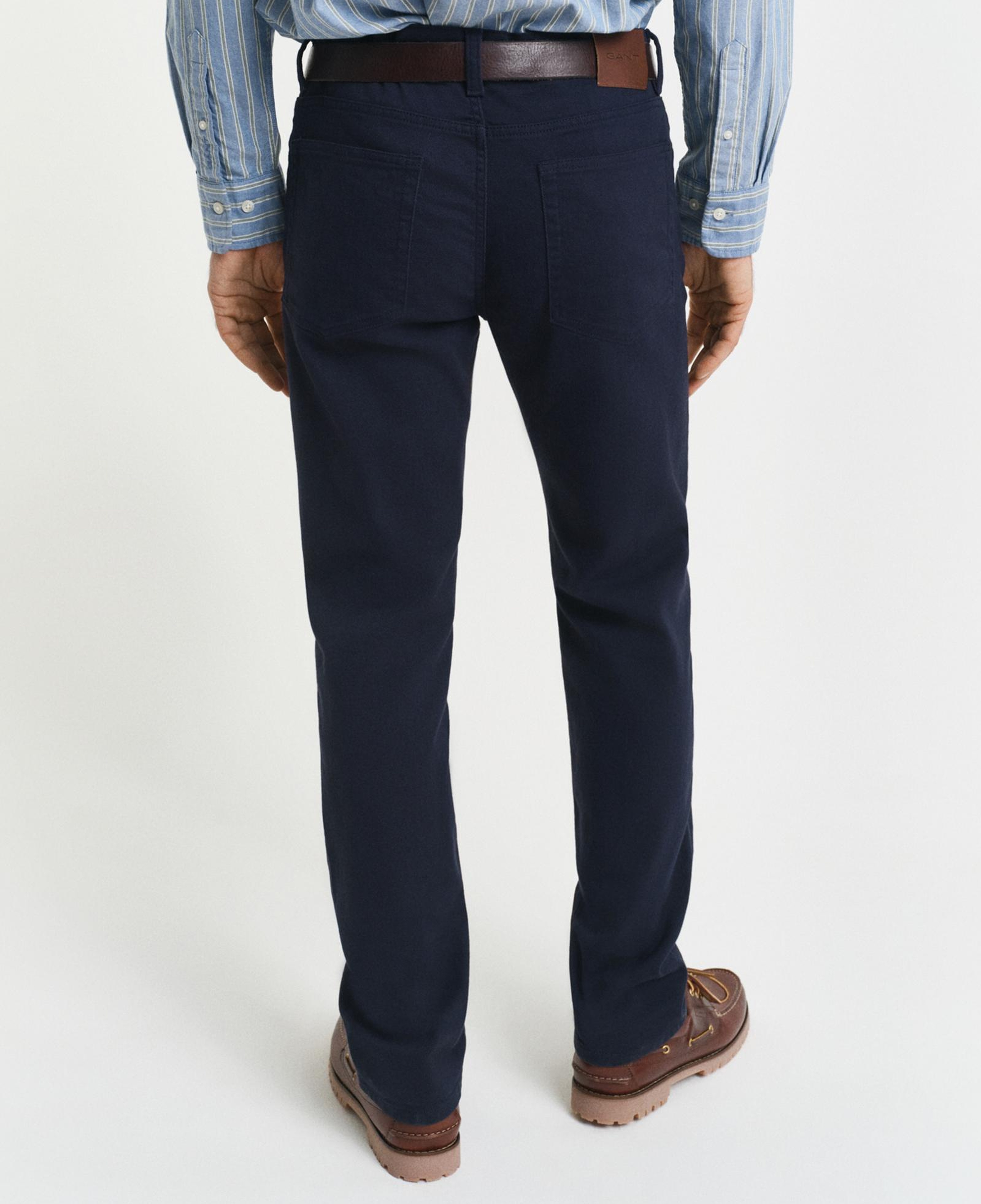 GANT Erkek Lacivert Regular Fit Soft Twill Jean