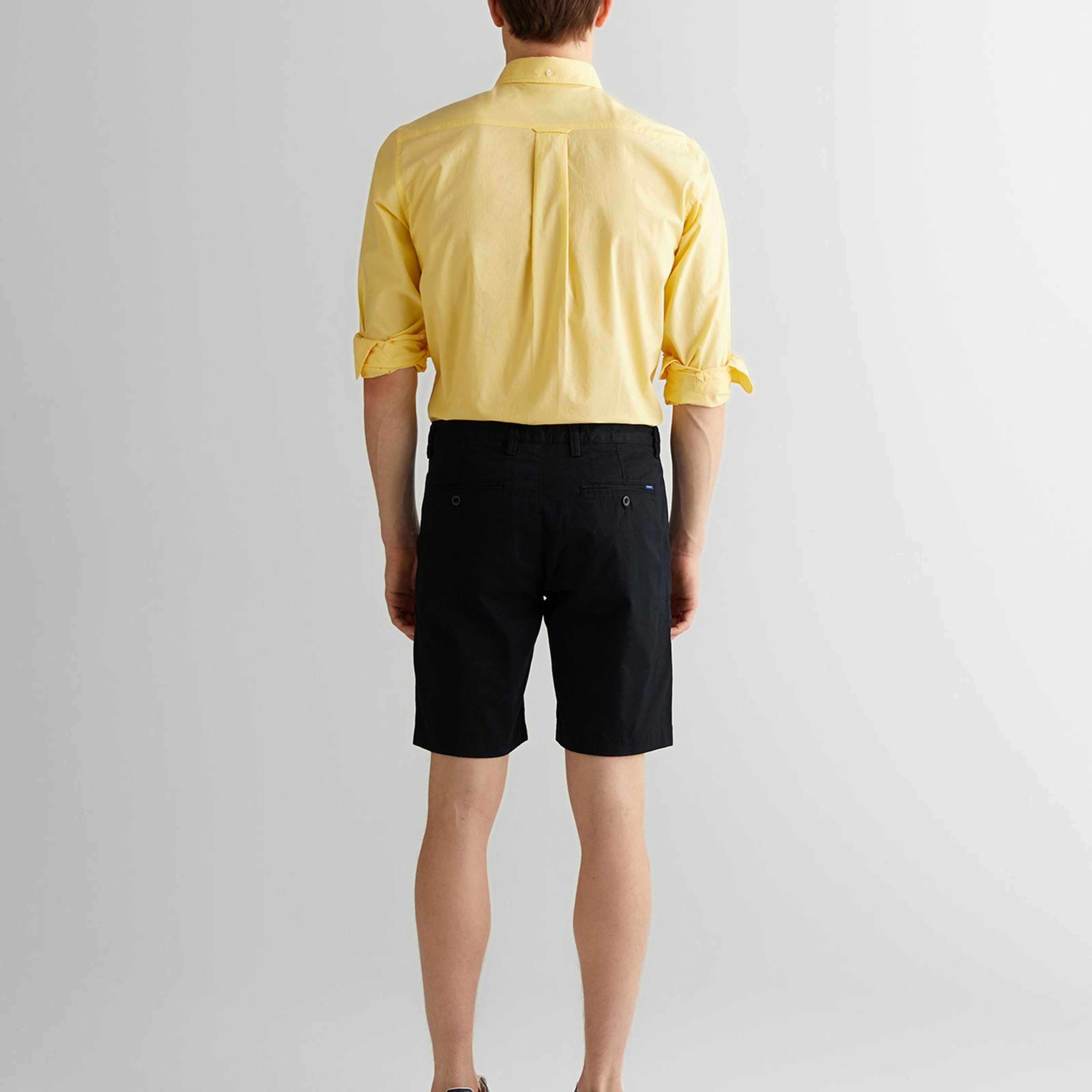 GANT Erkek Siyah Slim Fit Şort