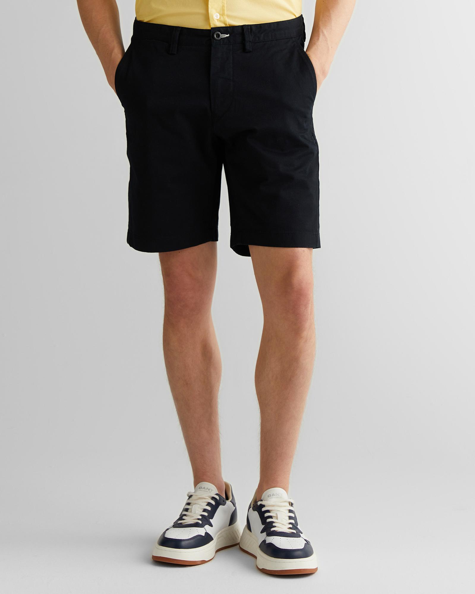 GANT Erkek Siyah Slim Fit Şort