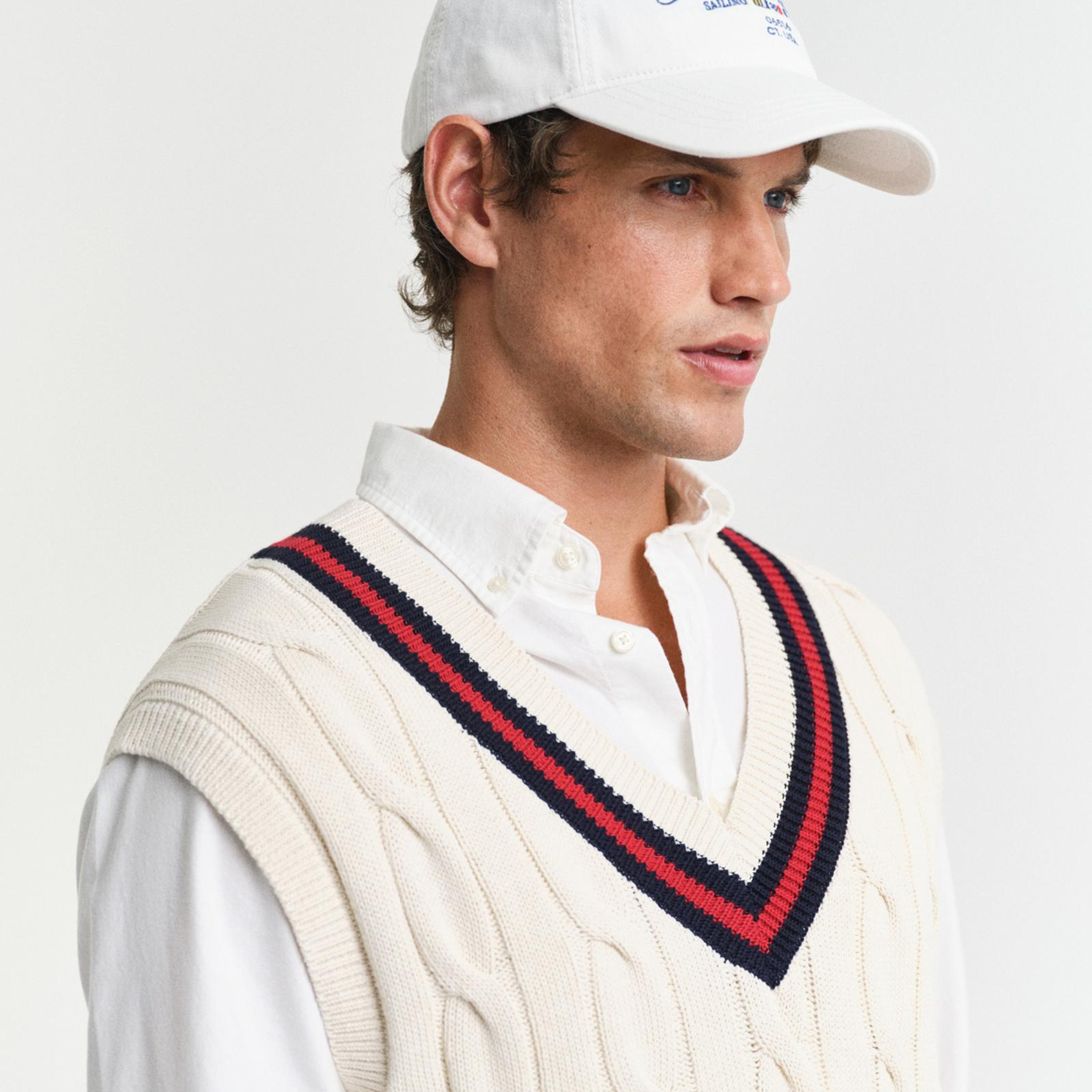 GANT Erkek Krem Relaxed Fit V Yaka Süveter