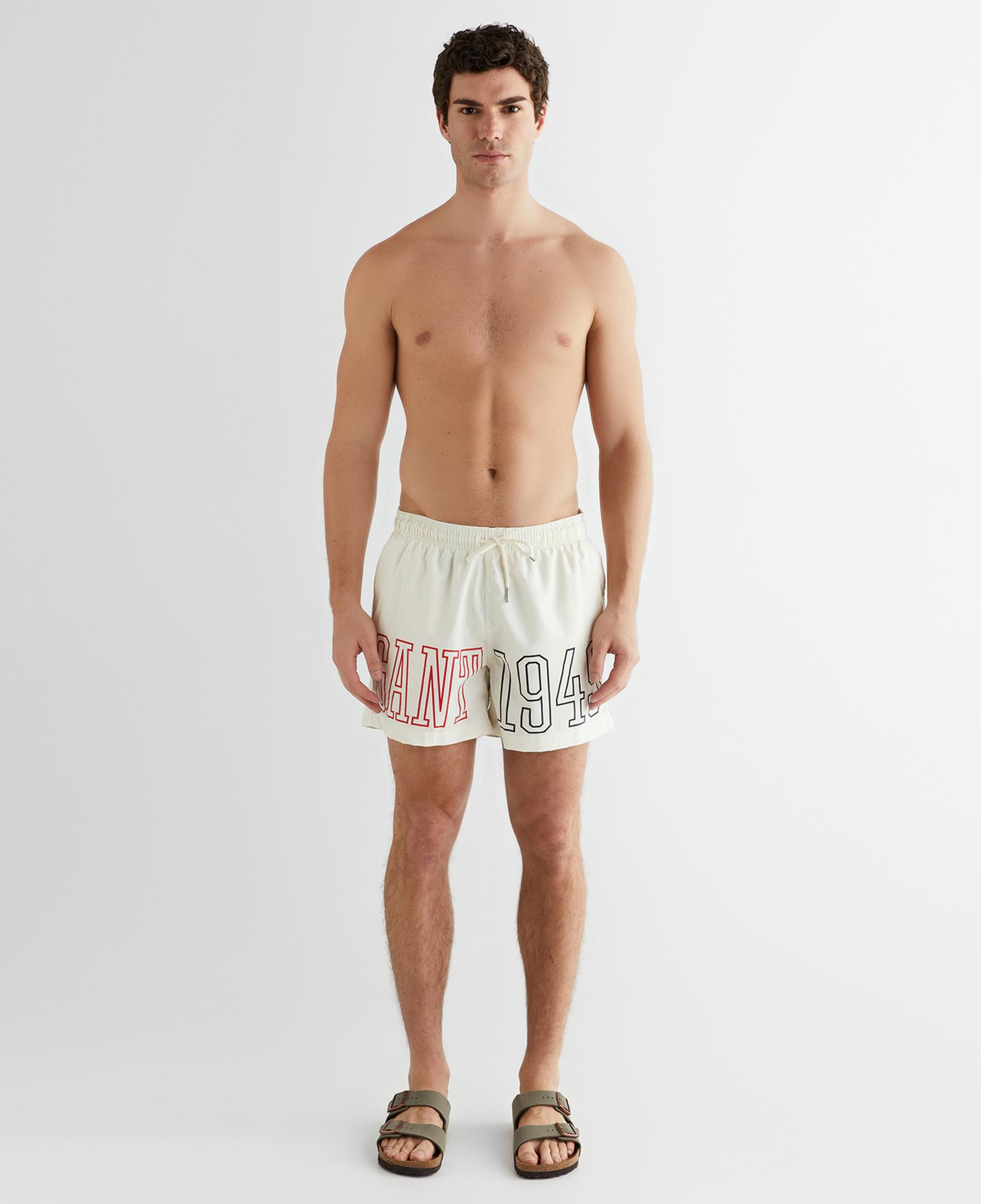 GANT Erkek Krem Regular Fit Logolu Mayo Şort