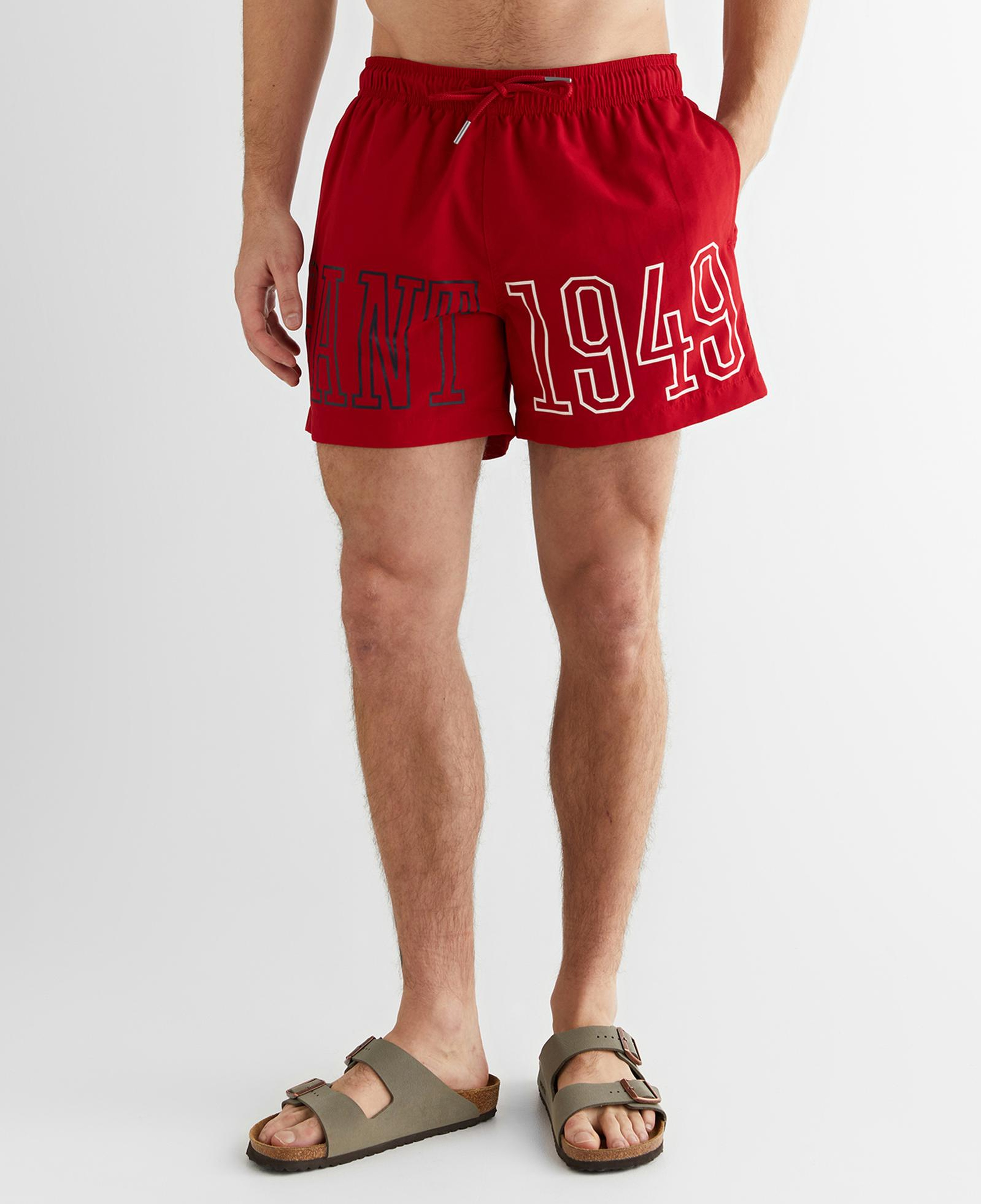 GANT Erkek Kırmızı Regular Fit Logolu Mayo Şort