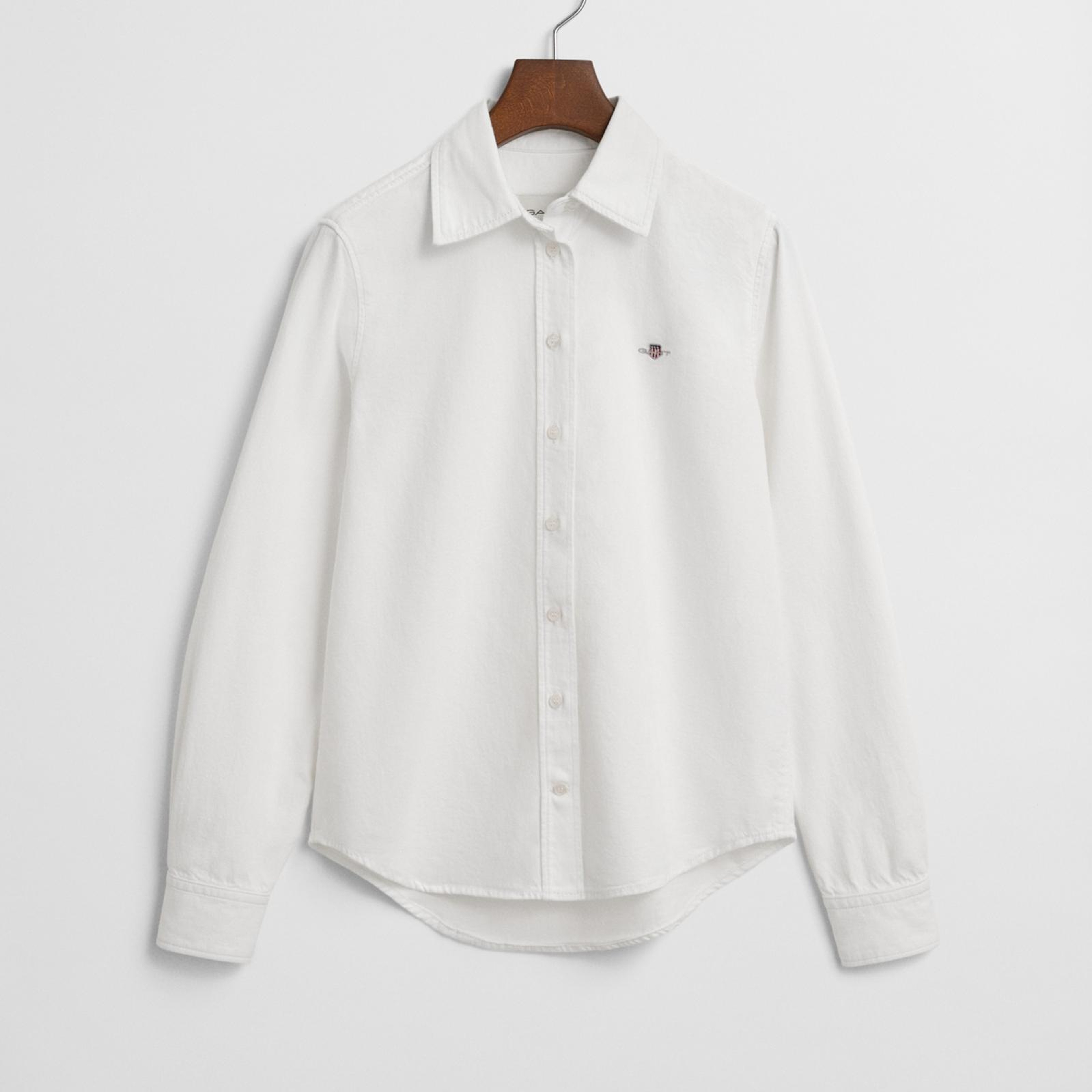 GANT Kadın Beyaz Regular Fit Klasik Yaka Gömlek