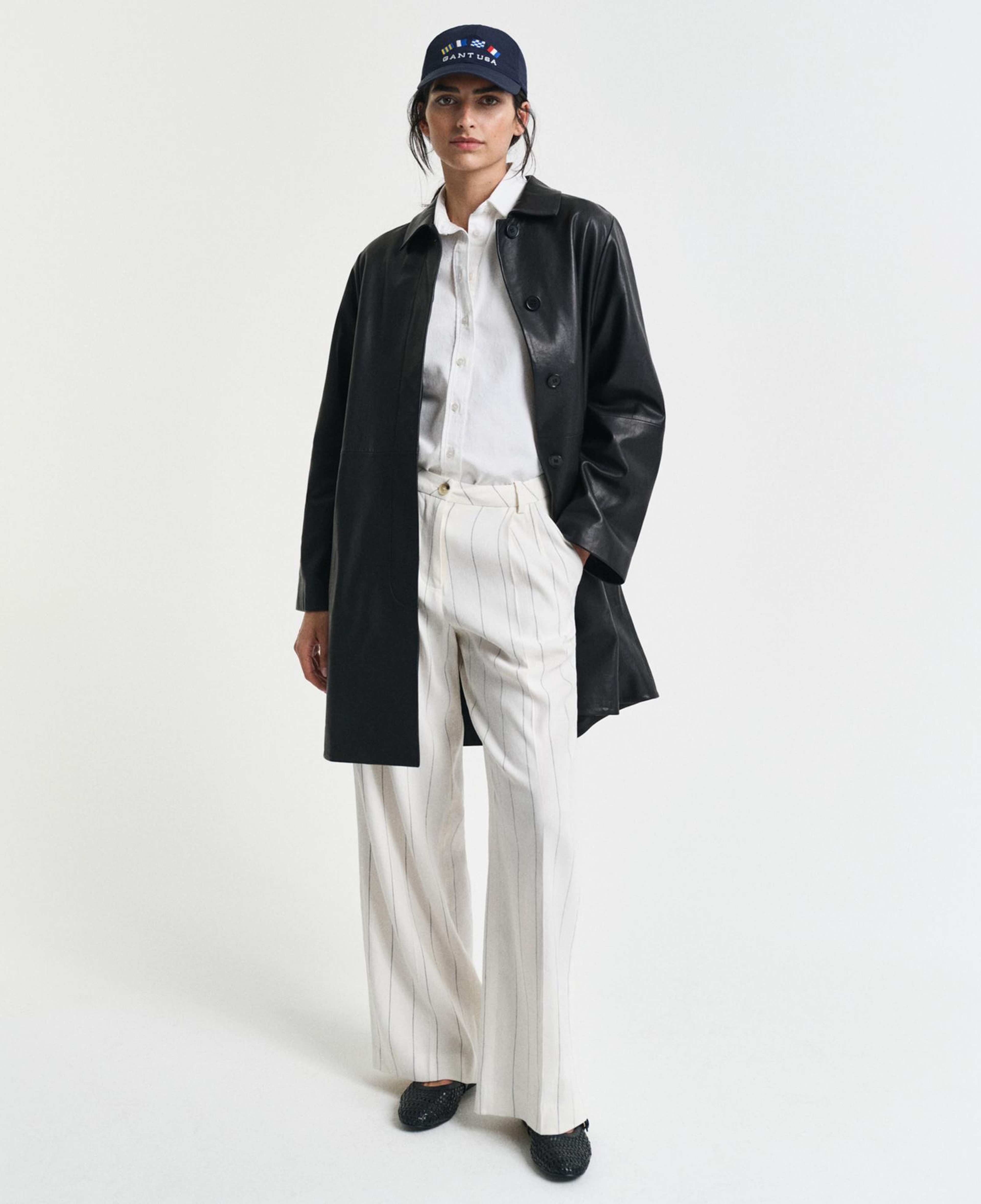 GANT Kadın Beyaz Regular Fit Klasik Yaka Gömlek