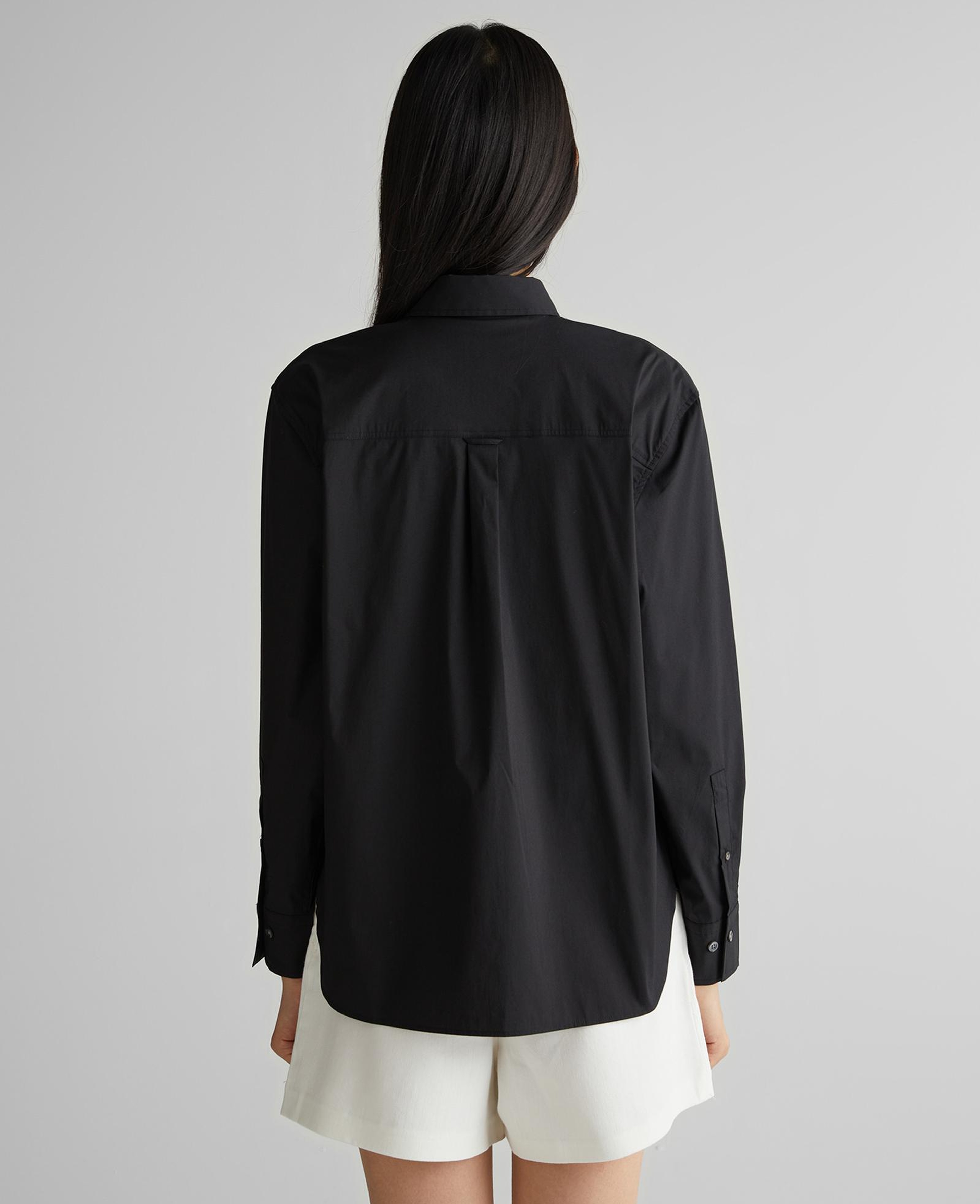 GANT Kadın Siyah Klasik Yaka Gömlek