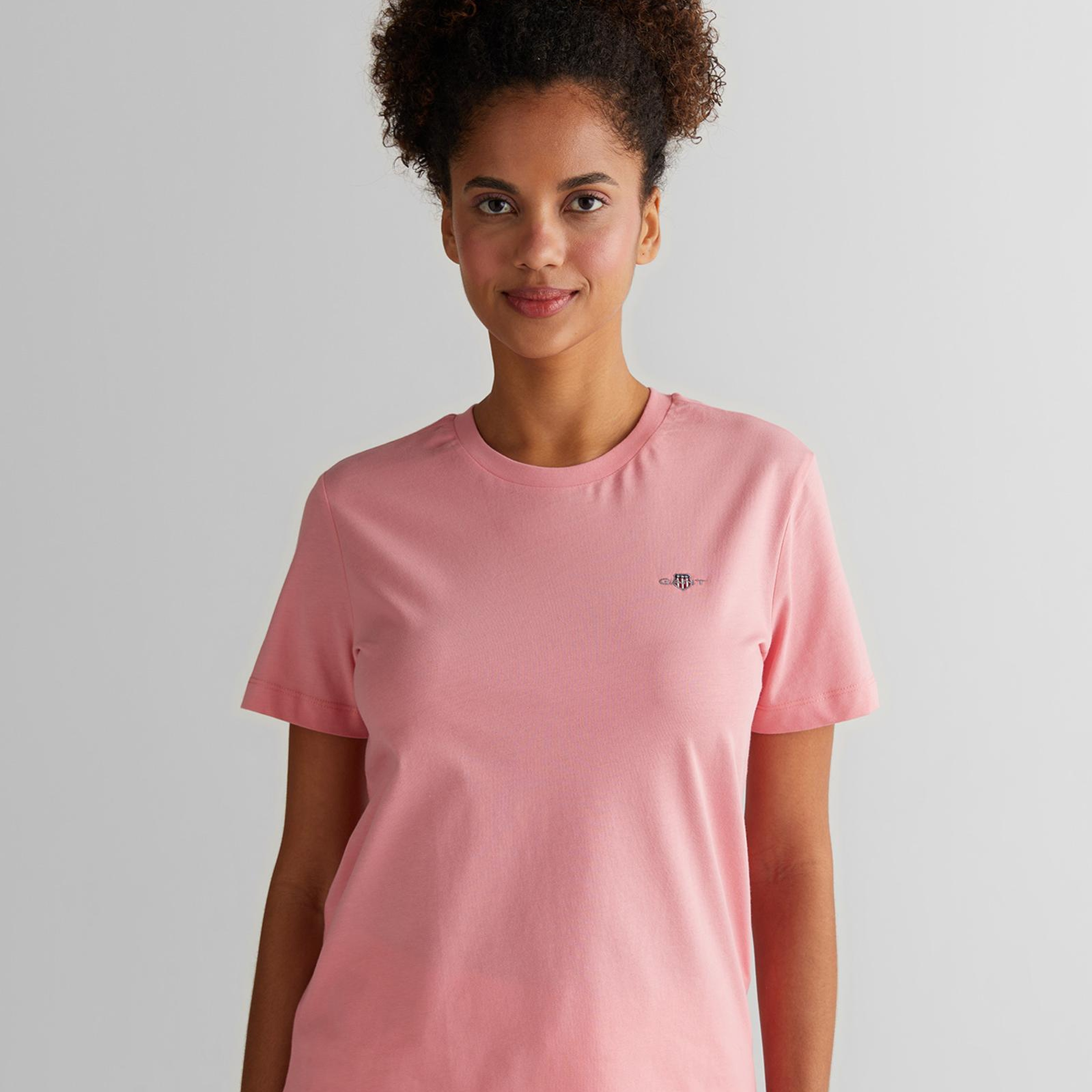 Gant Kadın Pembe Regular Fit Bisiklet Yaka T-Shirt