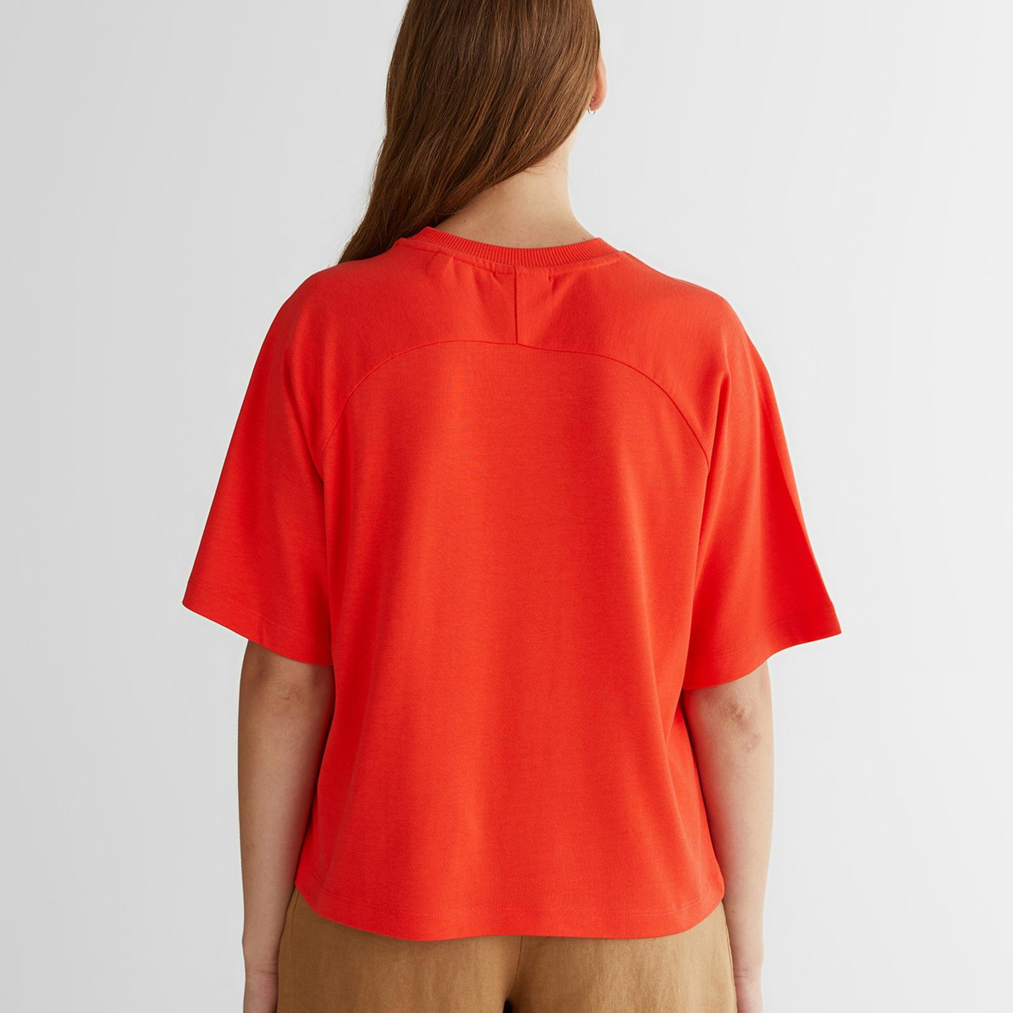 GANT Kadın Kırmızı Bisiklet Yaka Logolu T-Shirt