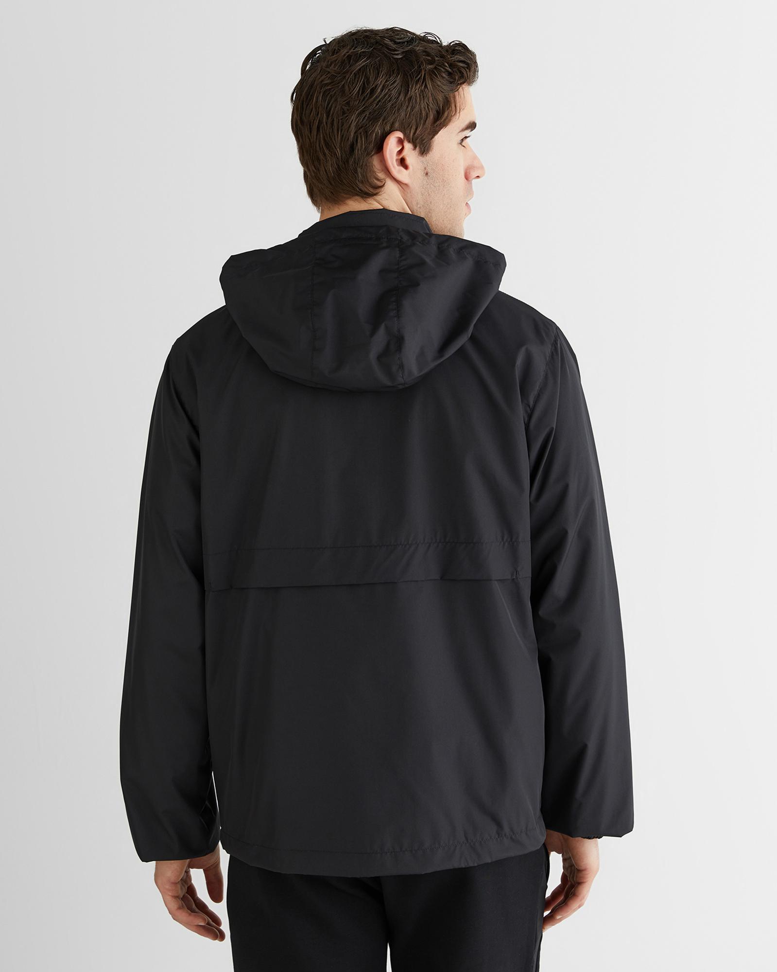 GANT Erkek Siyah Dik Yaka Logolu Yağmurluk