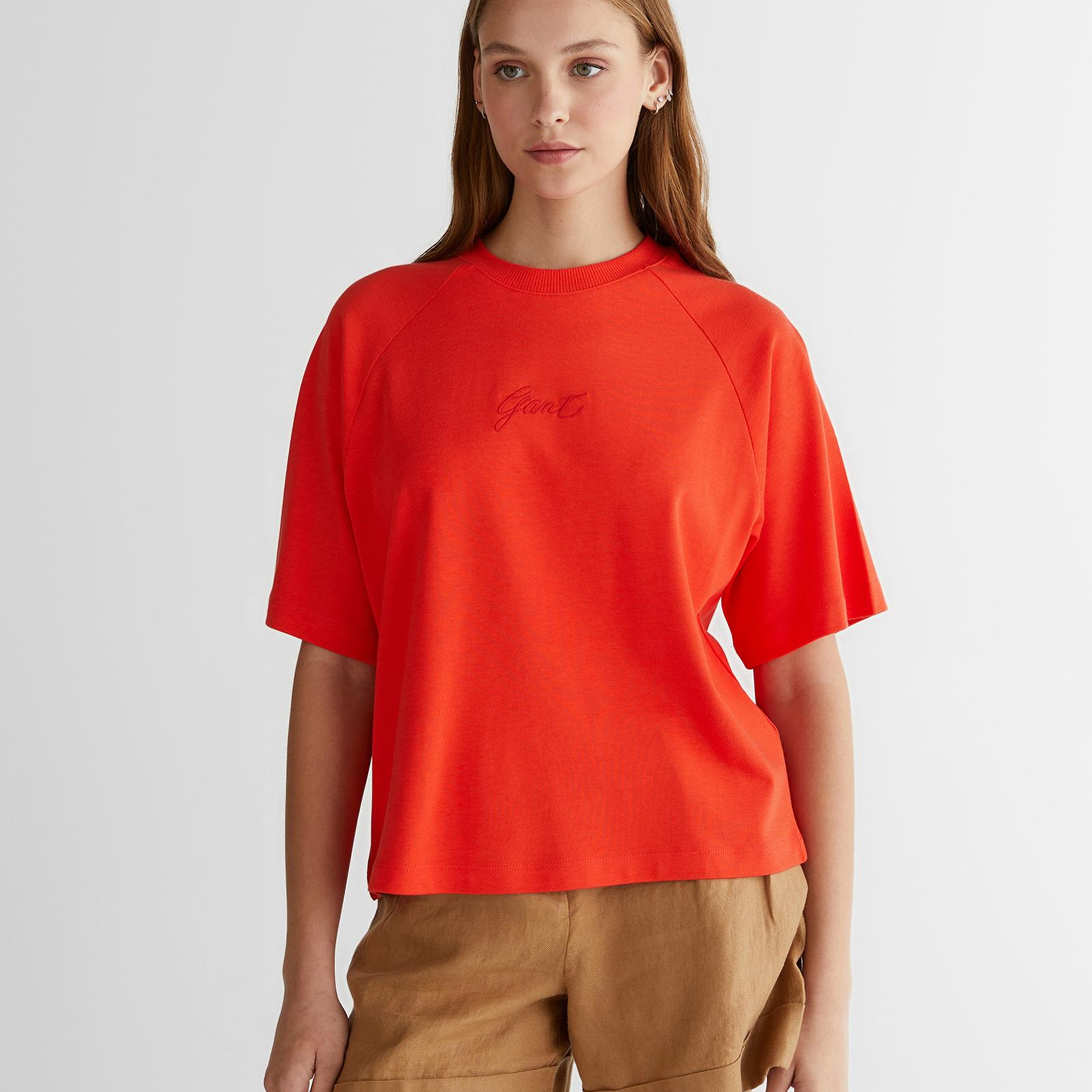 GANT Kadın Kırmızı Bisiklet Yaka Logolu T-Shirt