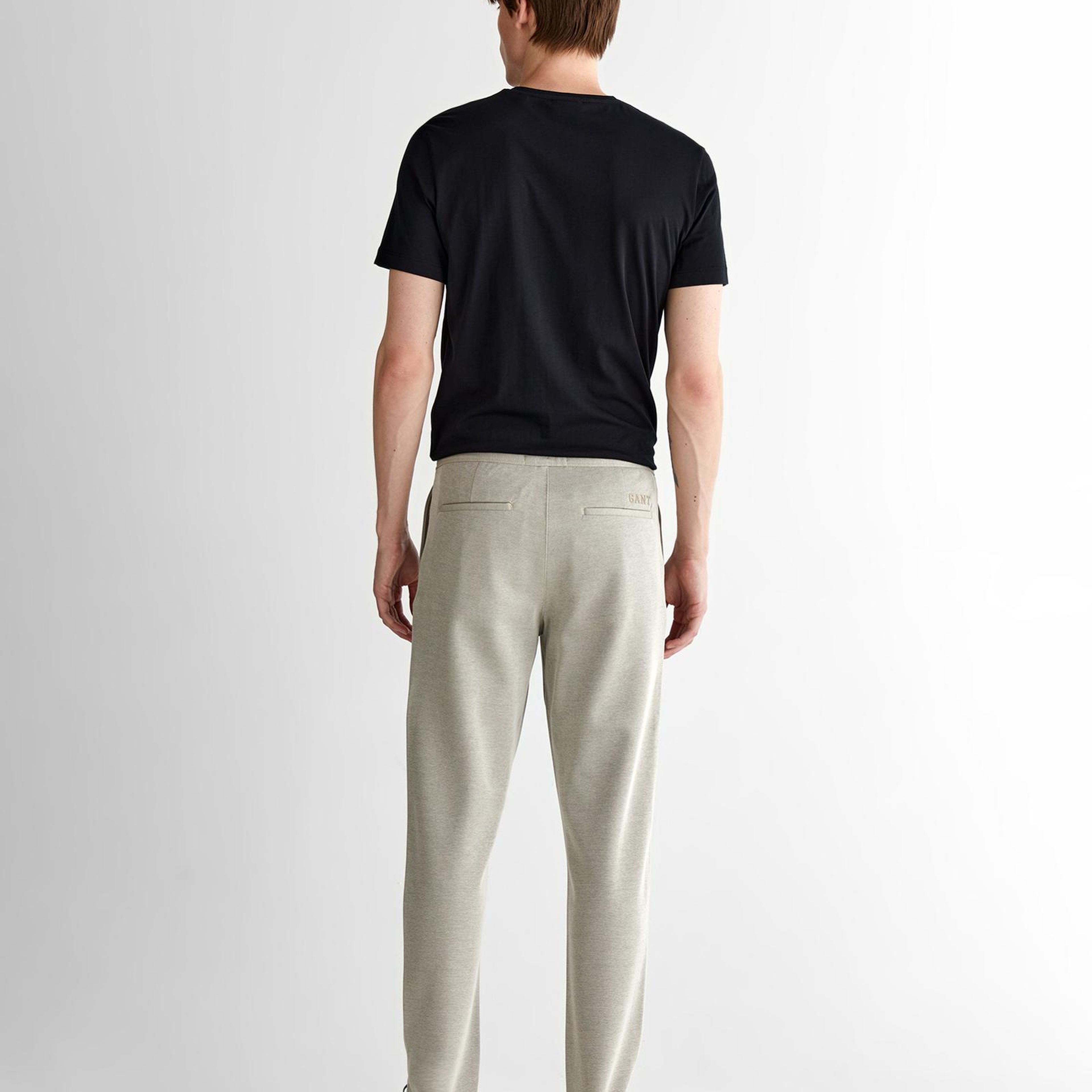 GANT Erkek Bej Jogger Fit Pantolon