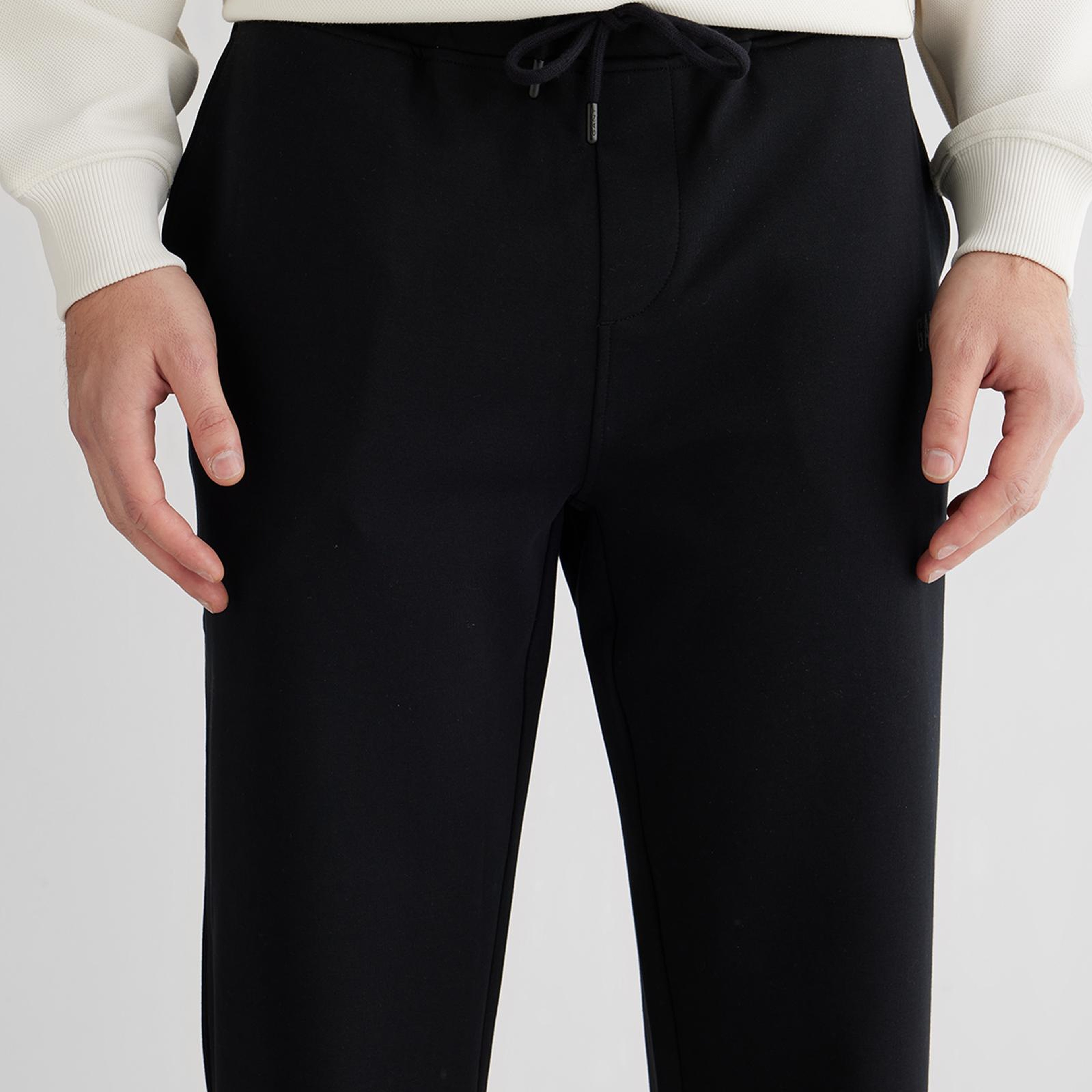 GANT Erkek Siyah Regular Fit Eşofman Altı