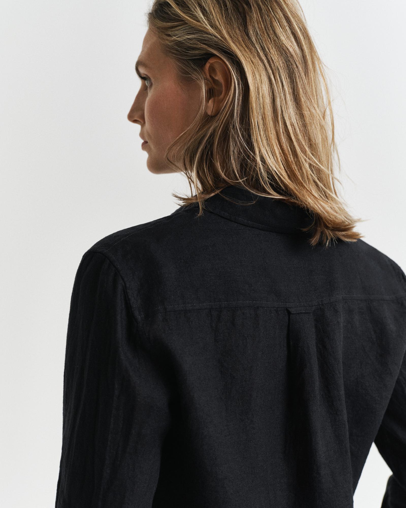 GANT Kadın Siyah Regular Fit Klasik Yaka Gömlek