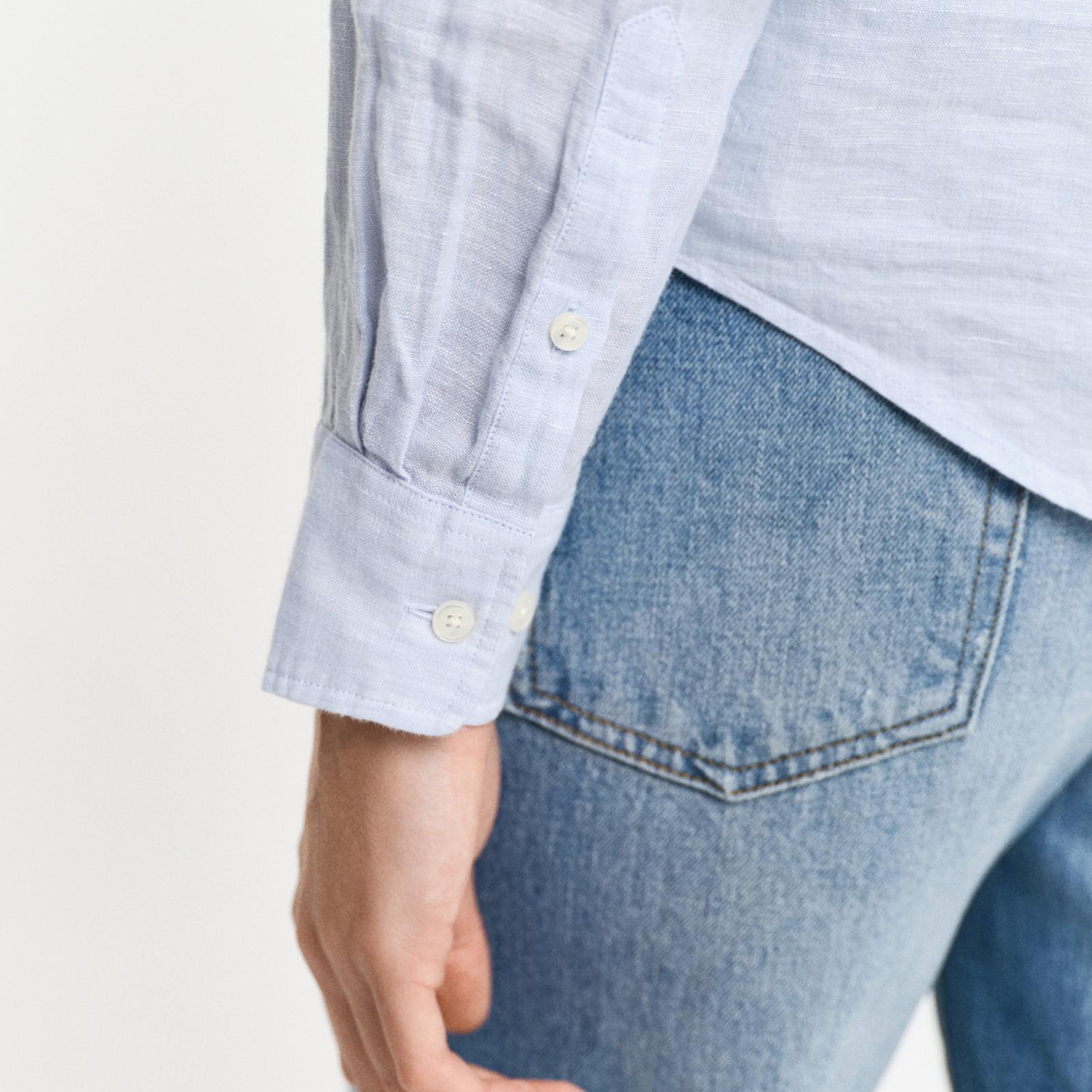 GANT Kadın Mavi Regular Fit Klasik Yaka Gömlek