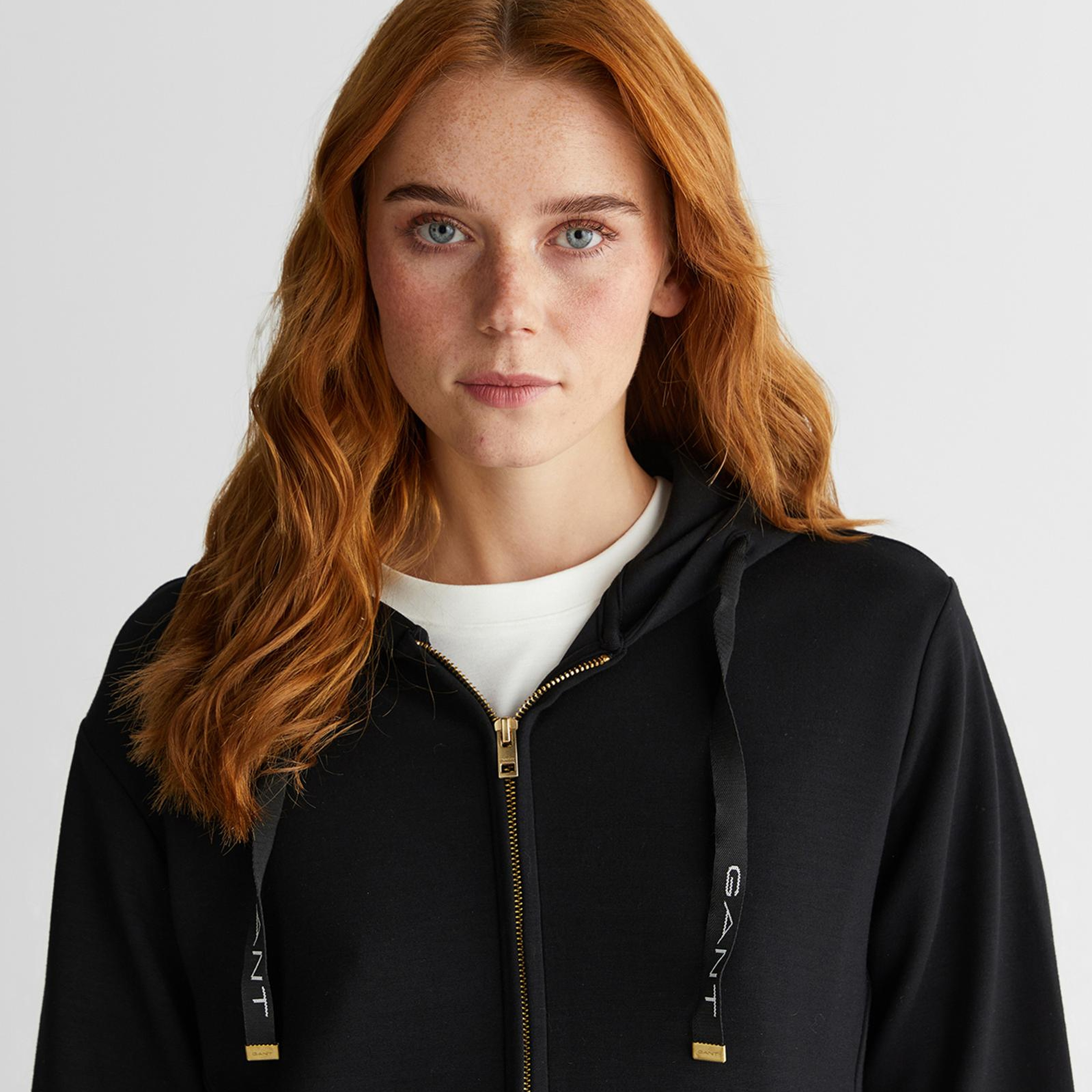 GANT Kadın Siyah Kapüşonlu Sweatshirt