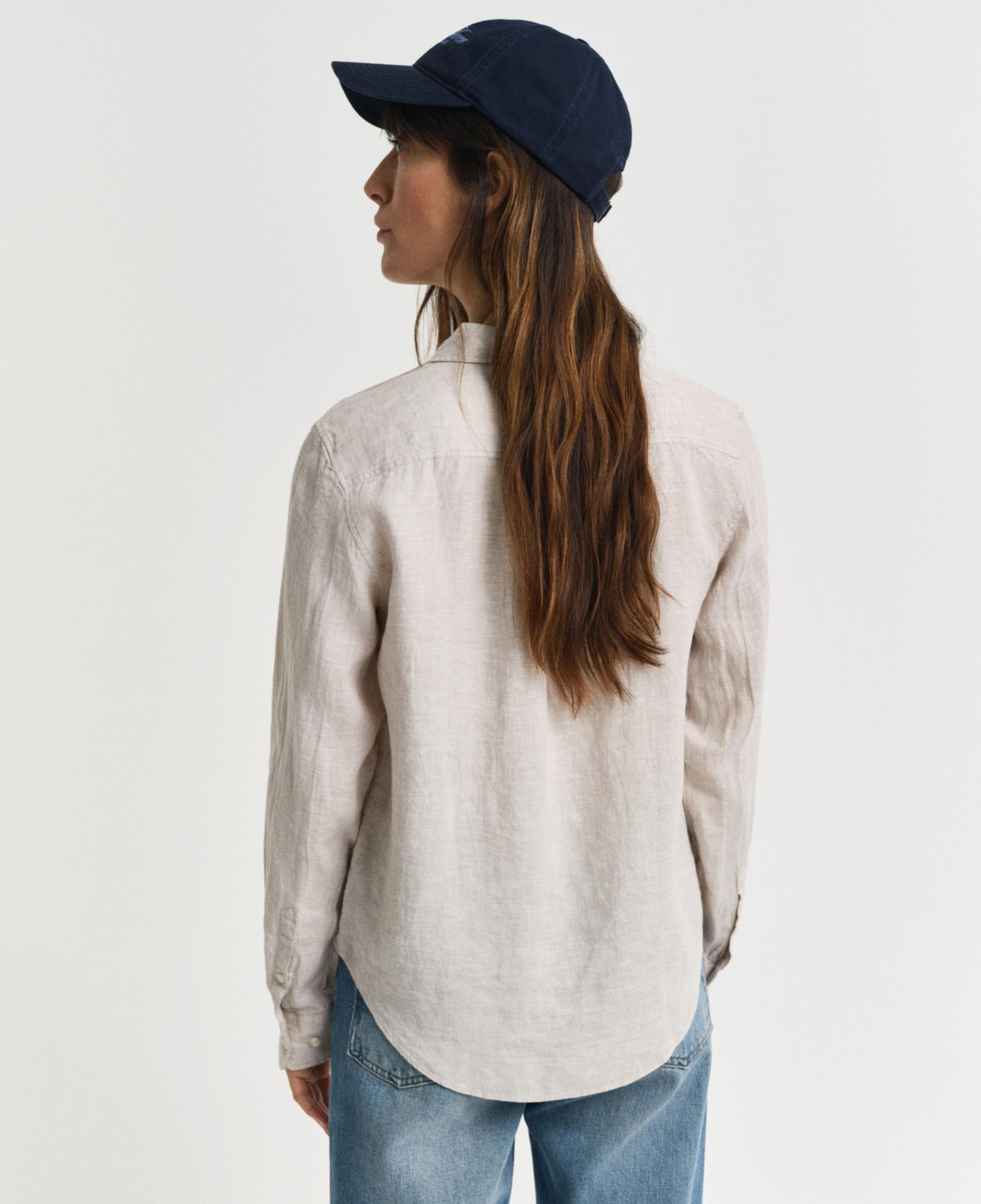 GANT Kadın Bej Regular Fit Klasik Yaka Gömlek