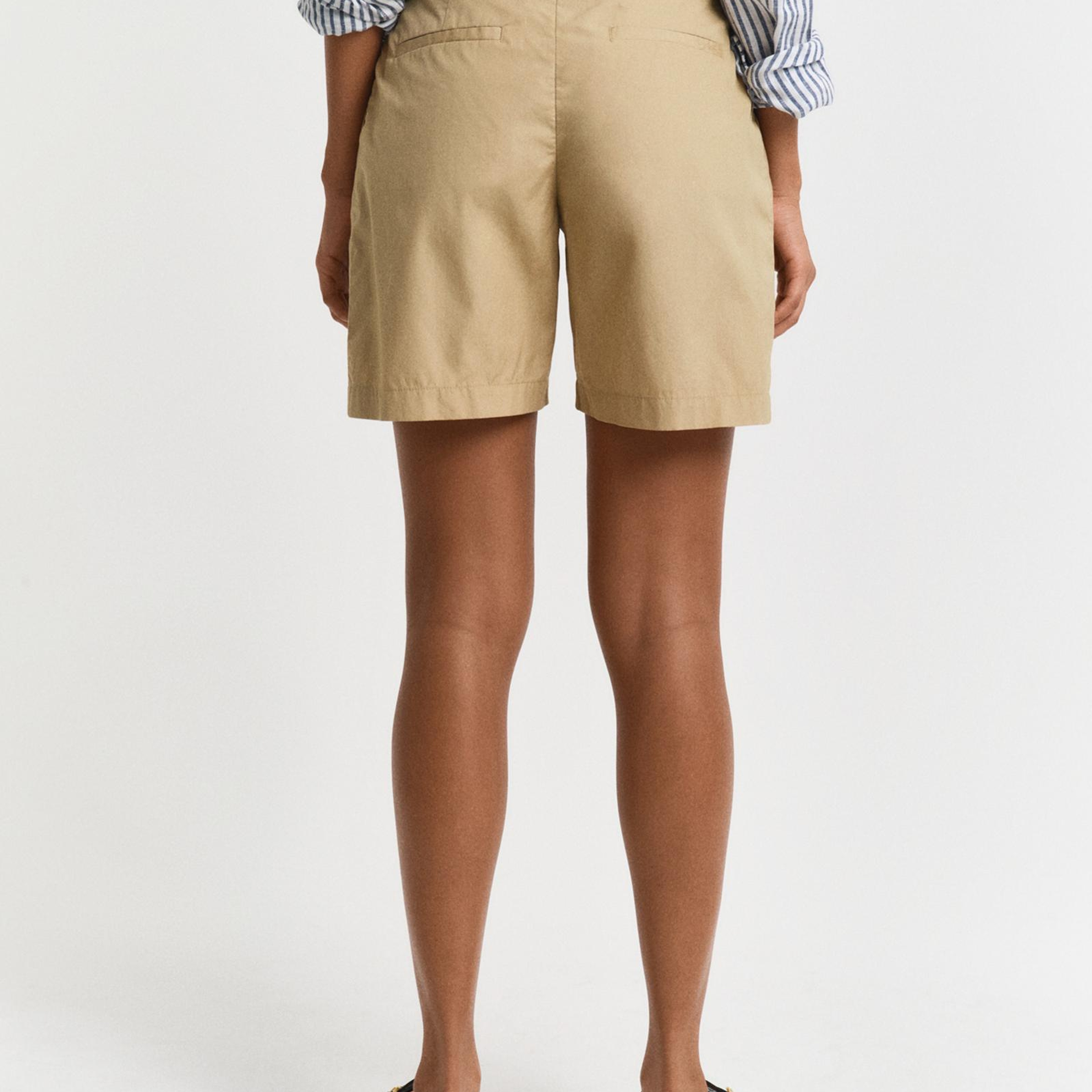 GANT Kadın Bej Relaxed Fit Şort