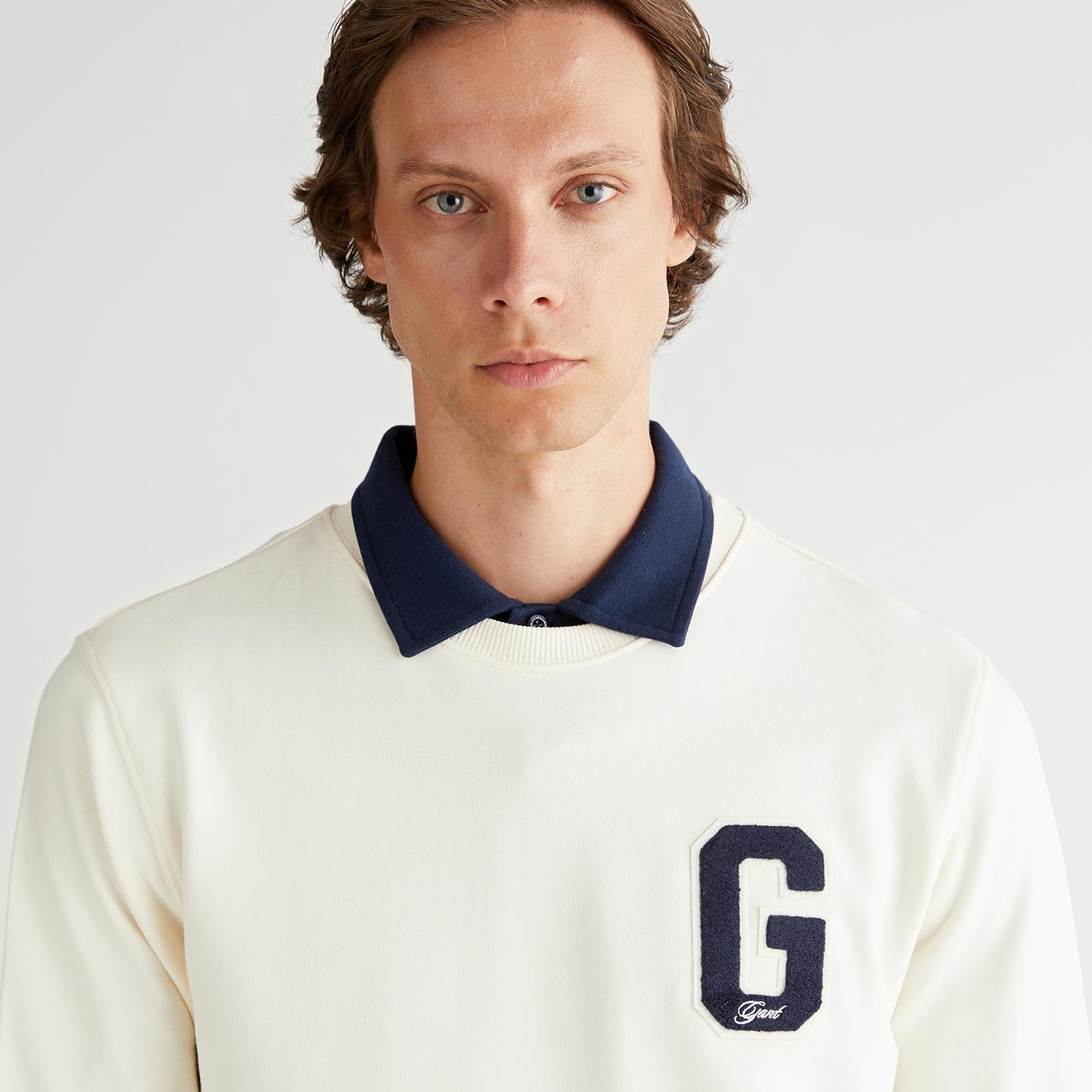 GANT Erkek Krem Regular Fit Bisiklet Yaka Logolu Sweatshirt