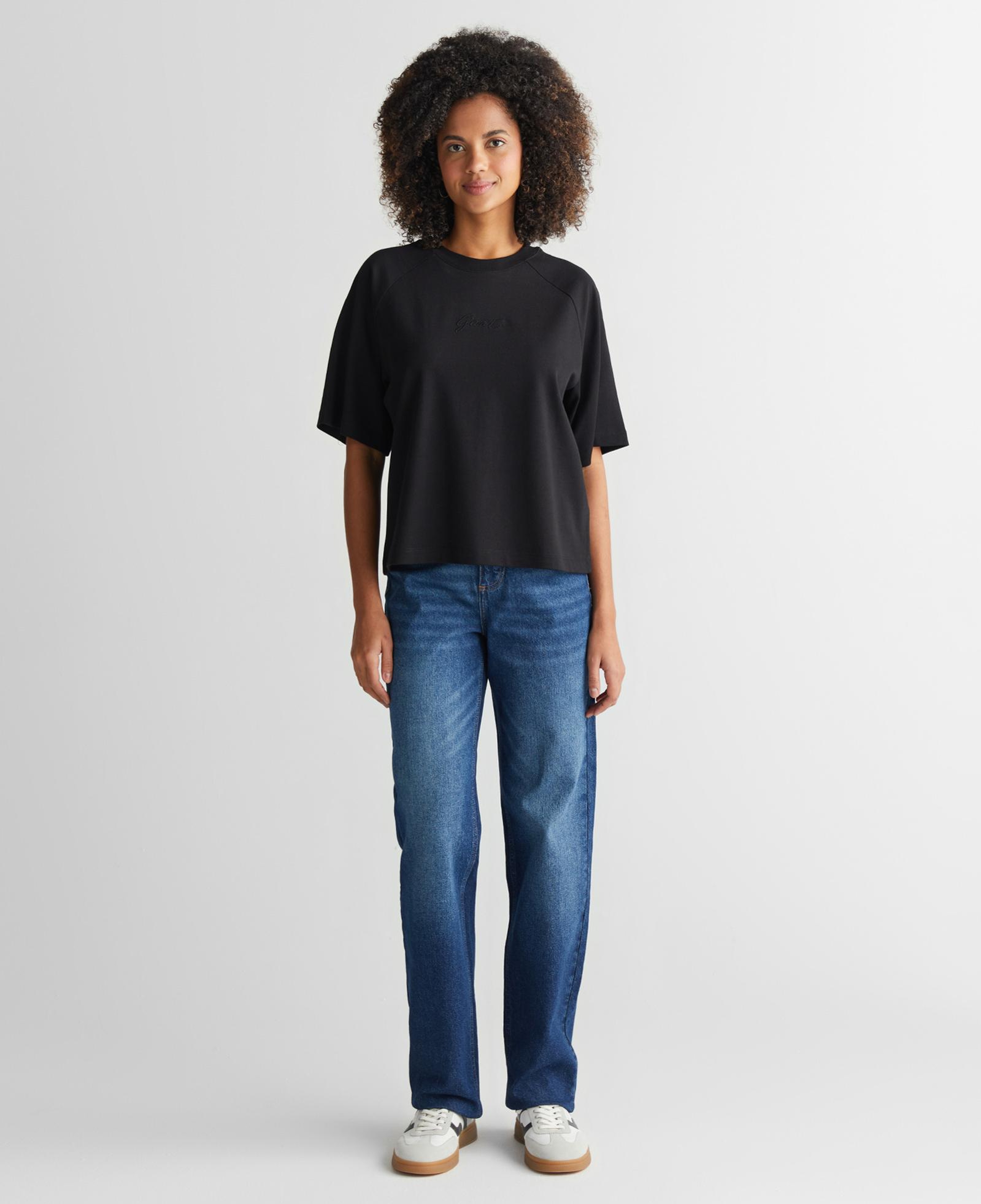 GANT Kadın Siyah Bisiklet Yaka Logolu T-Shirt