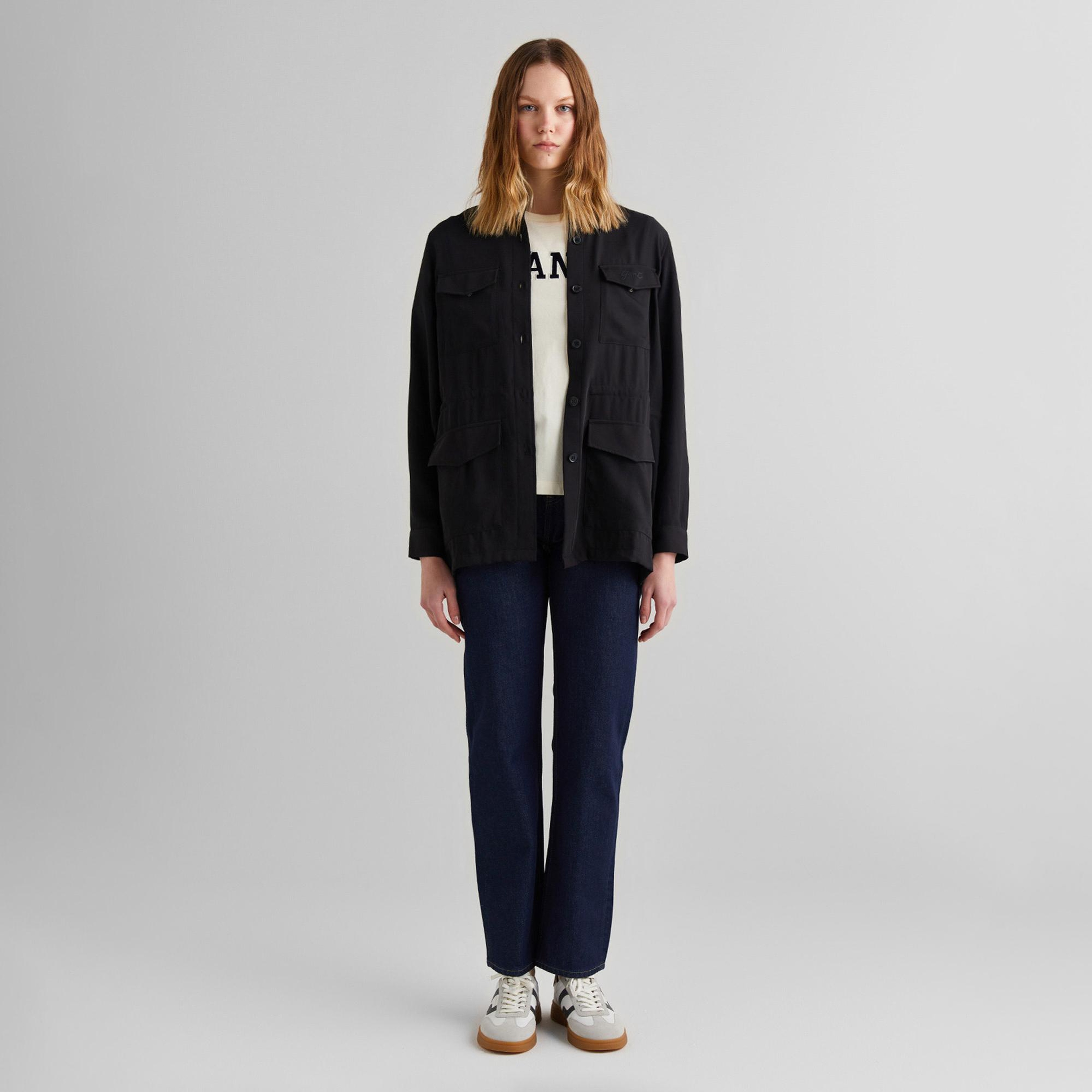 GANT Kadın Siyah Regular Fit Logolu Gömlek