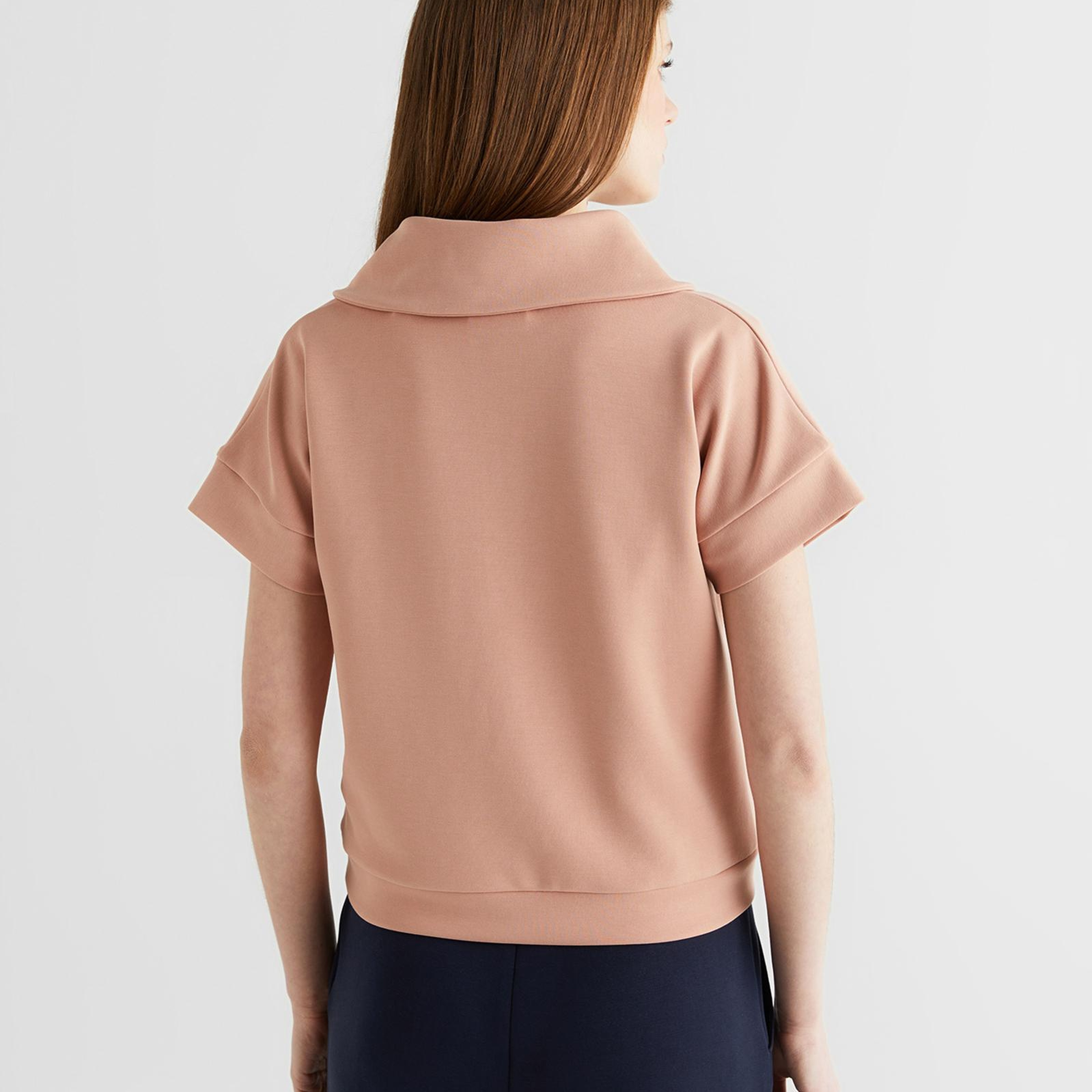 GANT Kadın Pembe Relaxed Fit Yarım Fermuarlı Kısa Kollu Sweatshirt