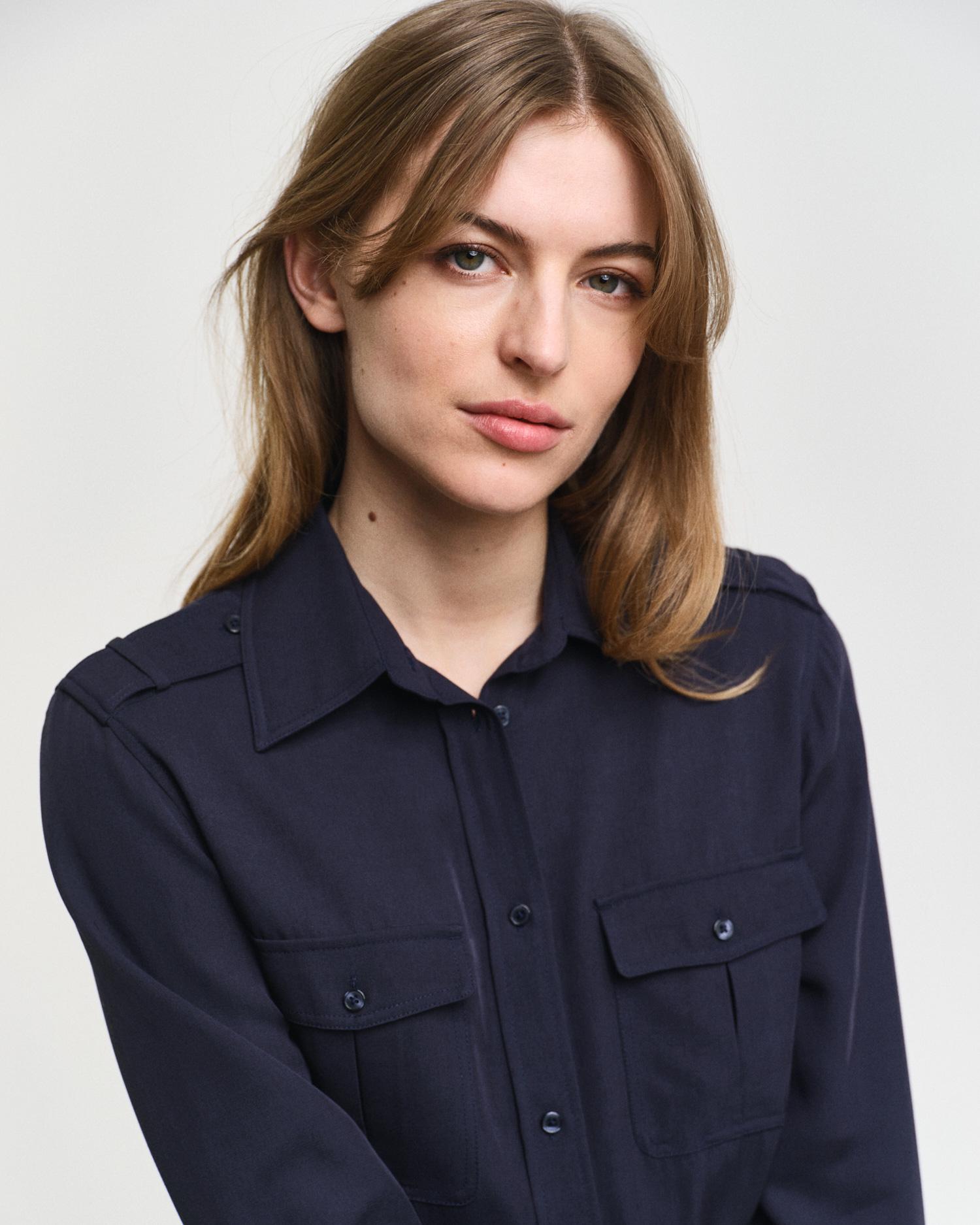 GANT Kadın Lacivert Regular Fit Düğmeli Yaka Elbise