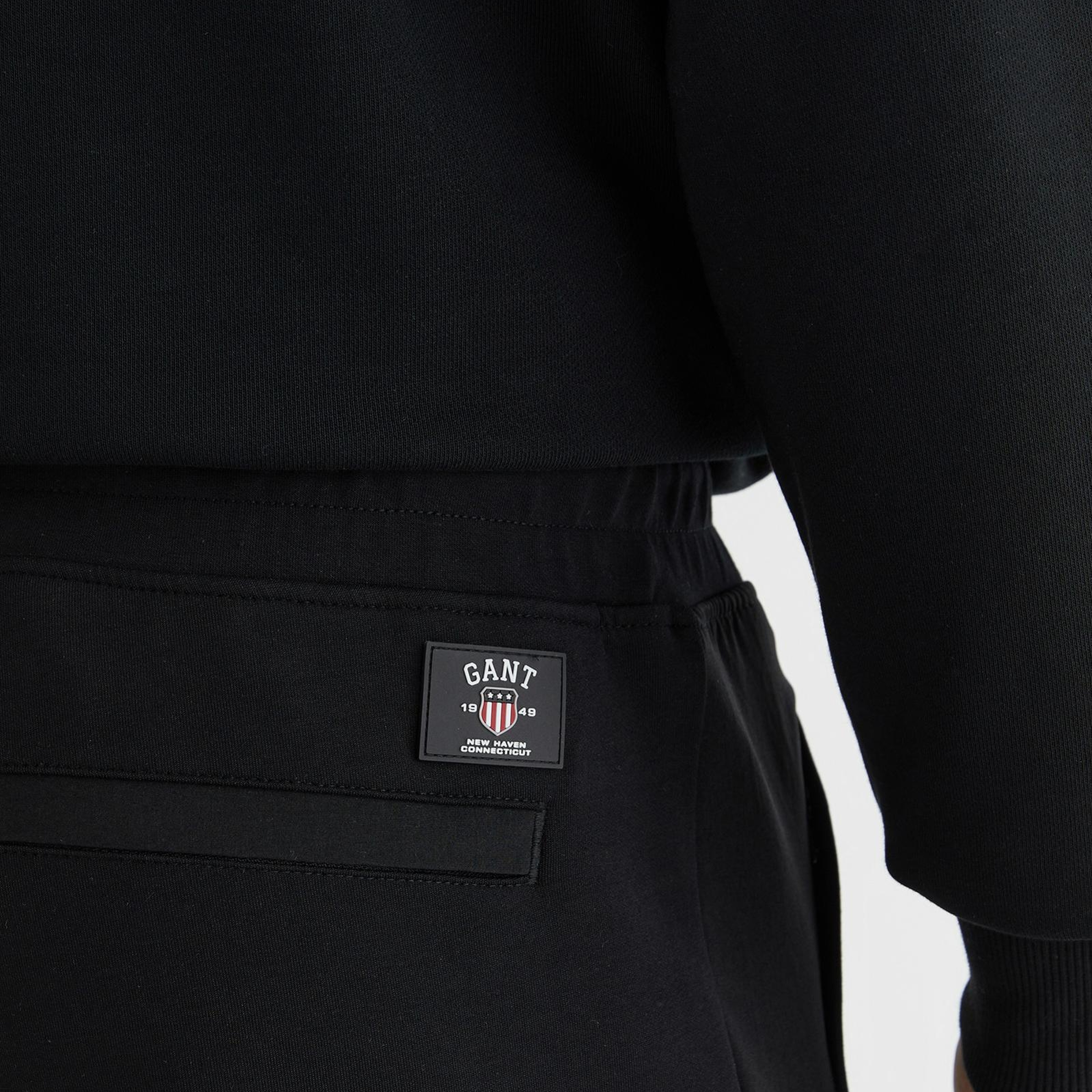 GANT Erkek Siyah Regular Fit Eşofman Altı