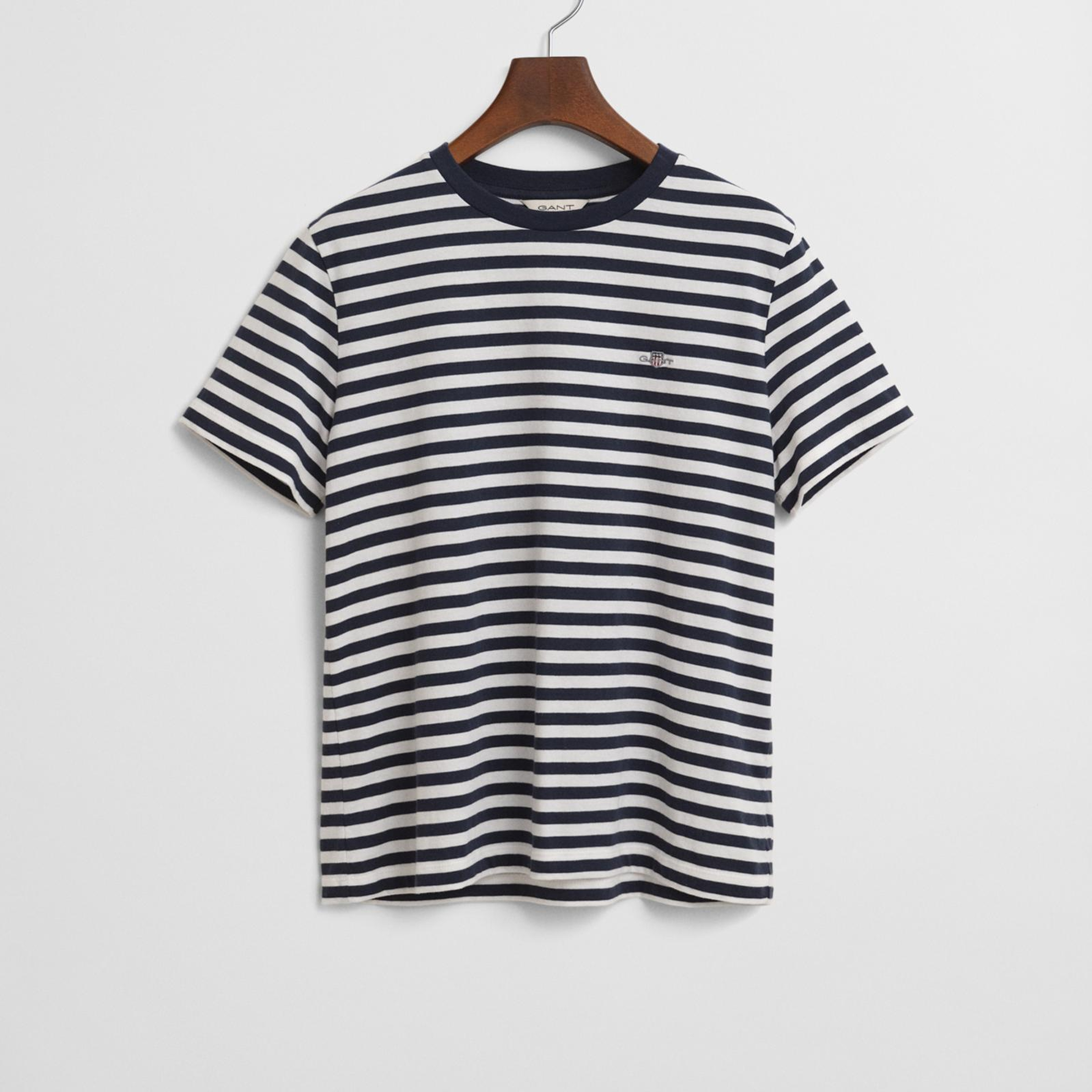 GANT Kadın Lacivert Bisiklet Yaka Regular Fit Logolu T-Shirt