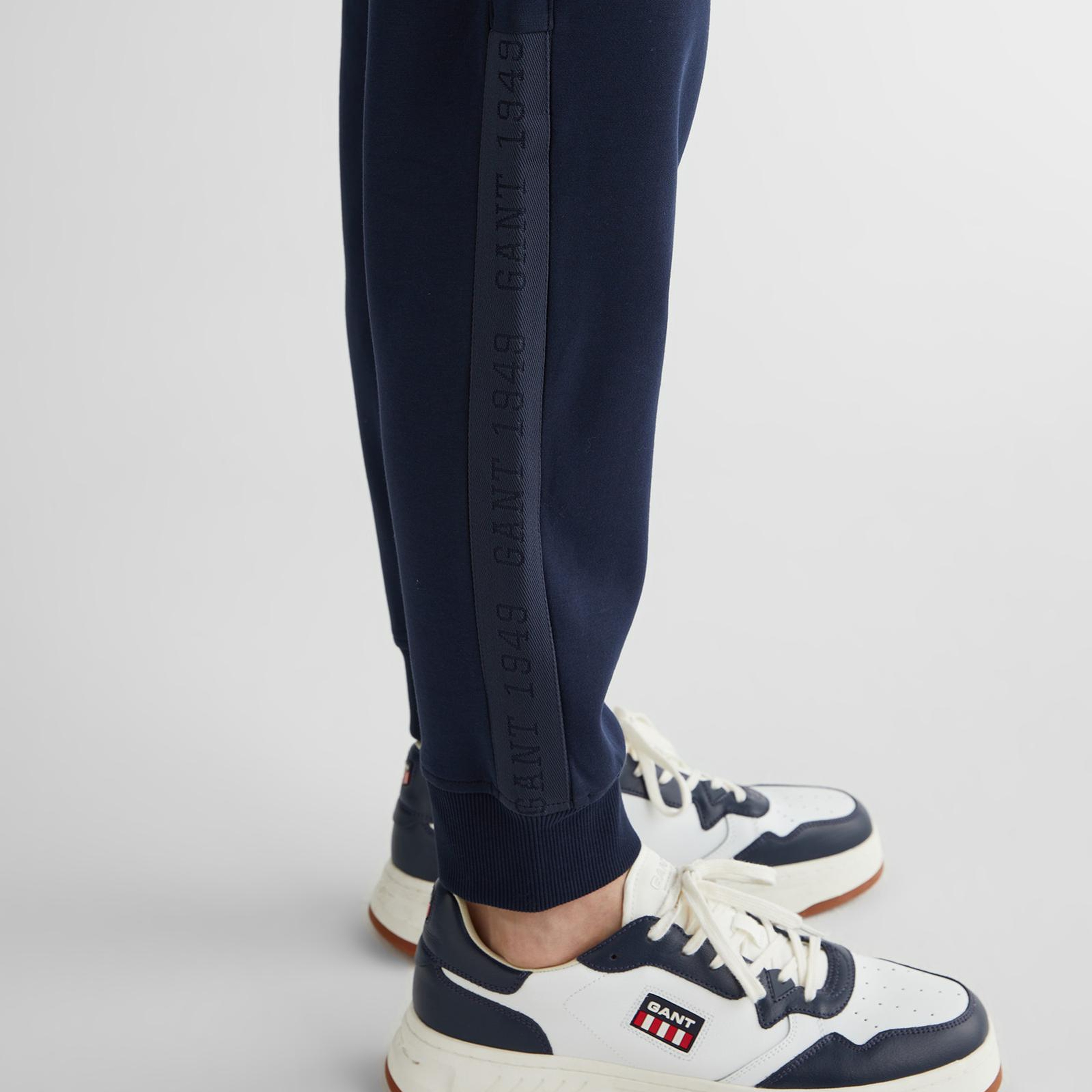 GANT Erkek Lacivert Regular Fit Eşofman Altı