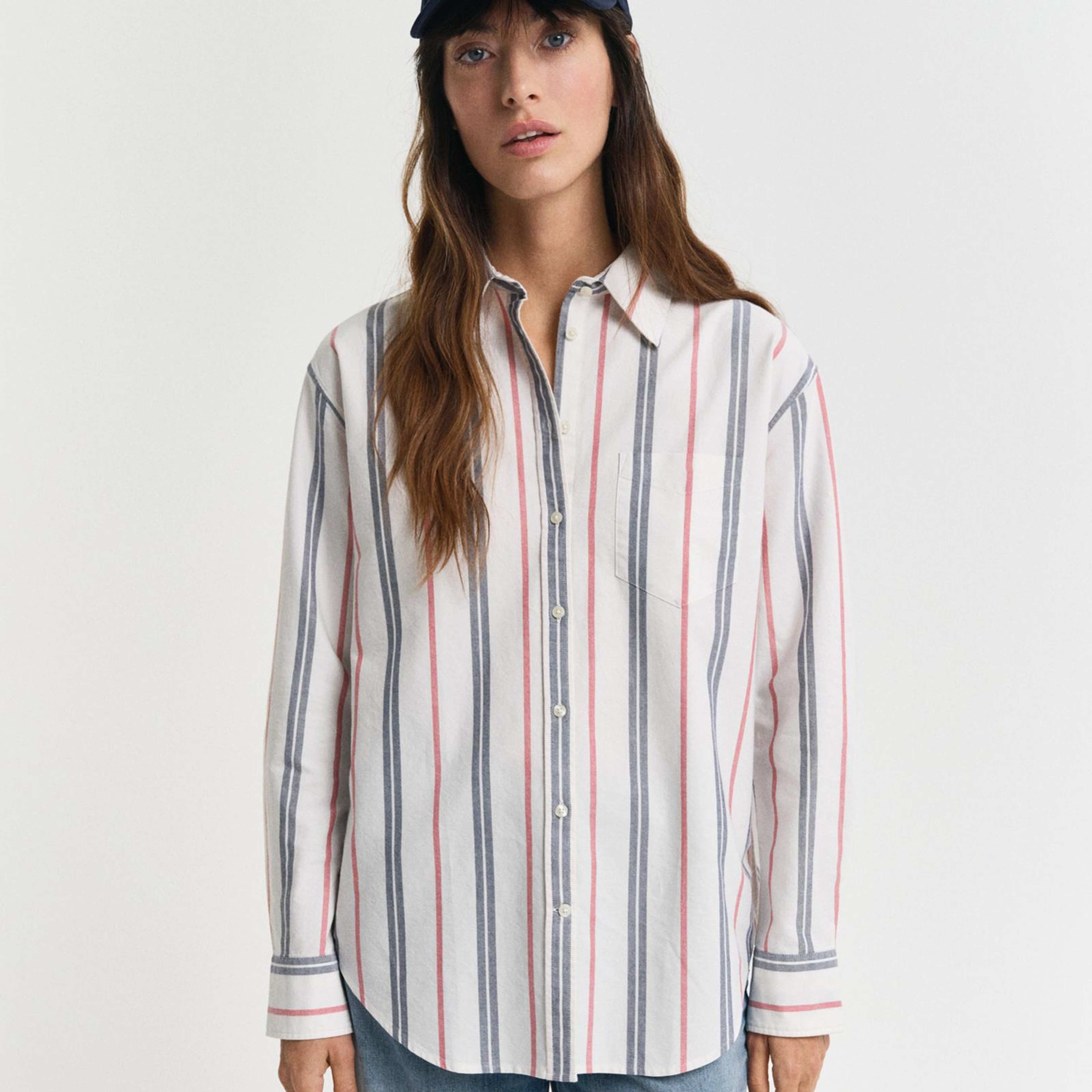 GANT Kadın Krem Relaxed Fit Klasik Yaka Çizgili Gömlek