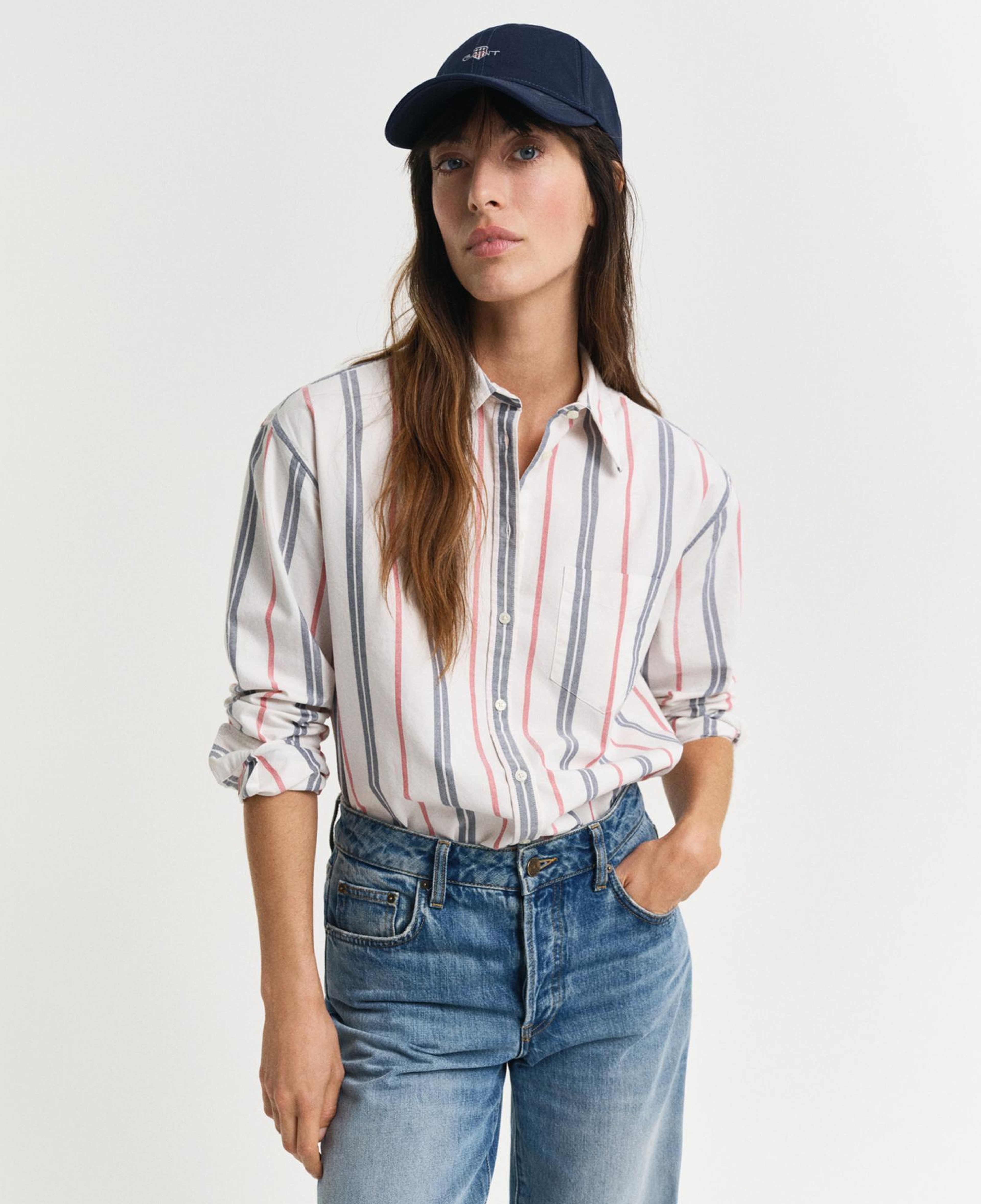 GANT Kadın Krem Relaxed Fit Klasik Yaka Çizgili Gömlek