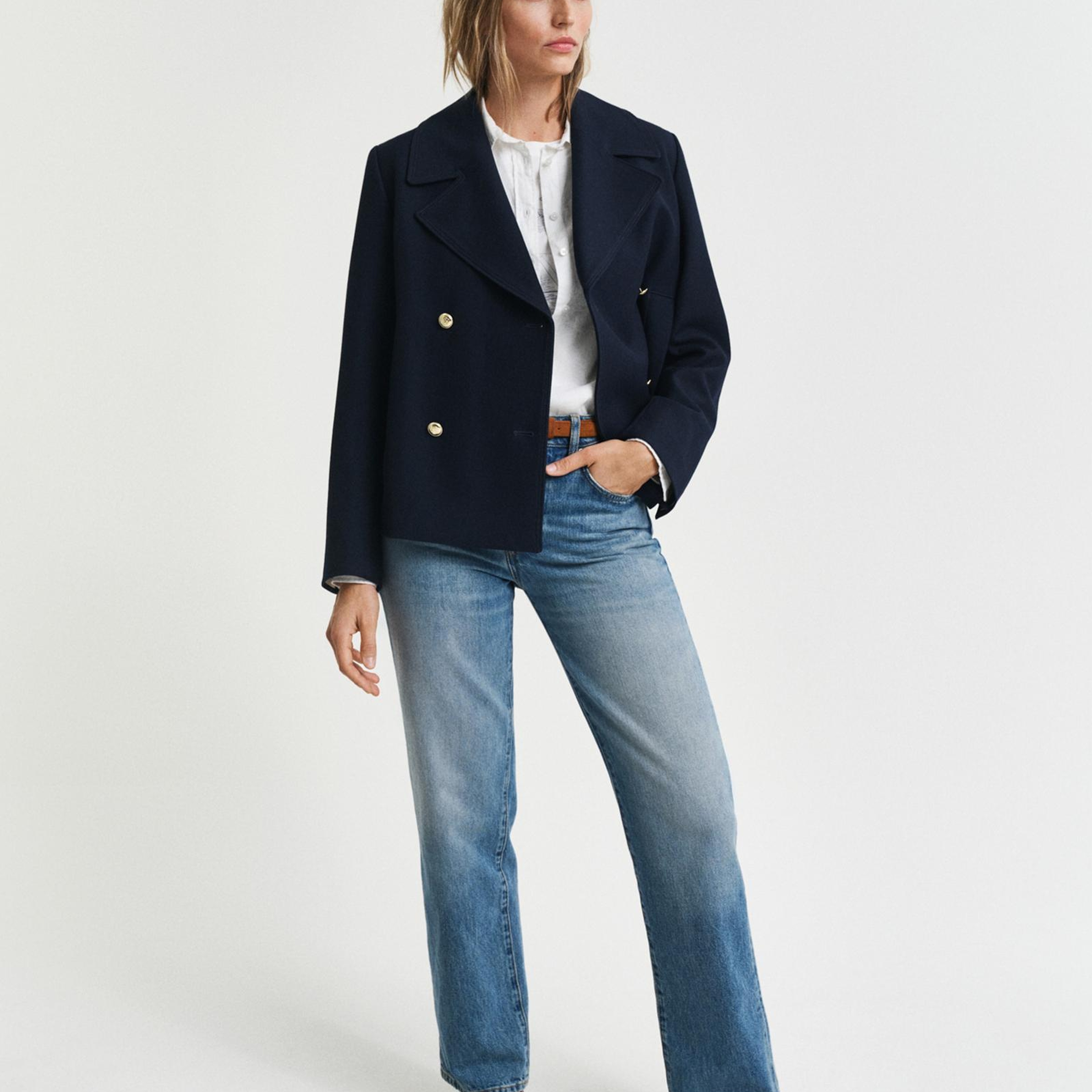 GANT Kadın Beyaz Regular Fit Klasik Yaka Gömlek