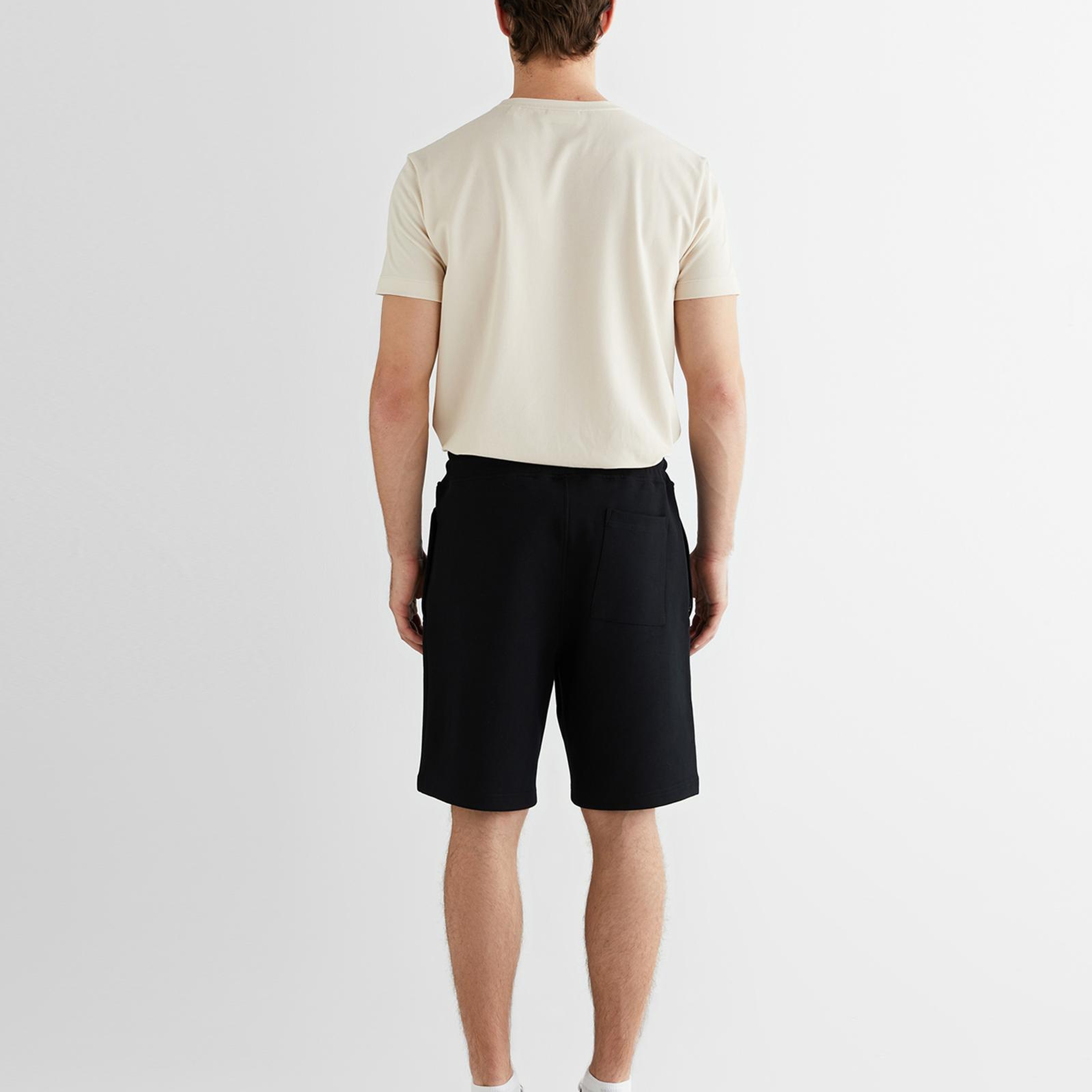 GANT Erkek Siyah Regular Fit Logolu Şort