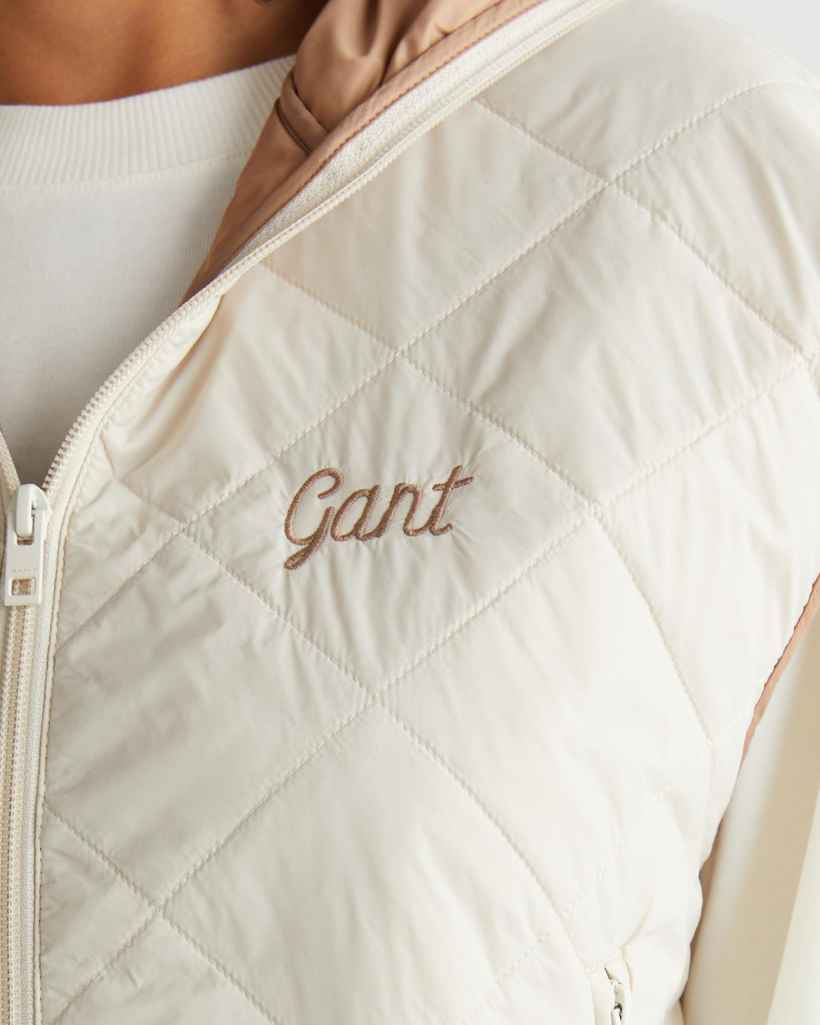 GANT Kadın Krem Kapüşonlu Logolu Yelek