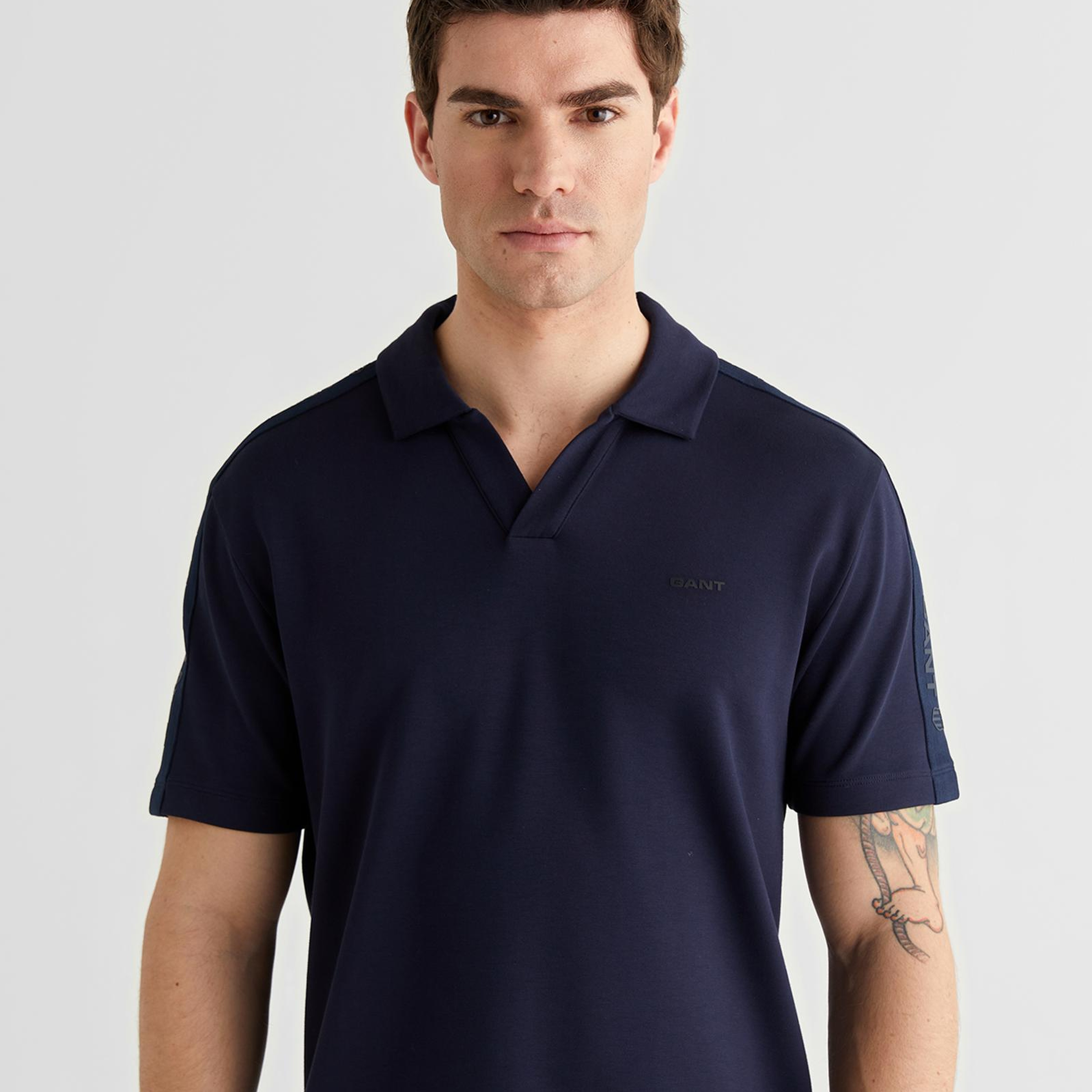GANT Erkek Lacivert Regular Fit Şerit Detaylı Polo Yaka T-Shirt