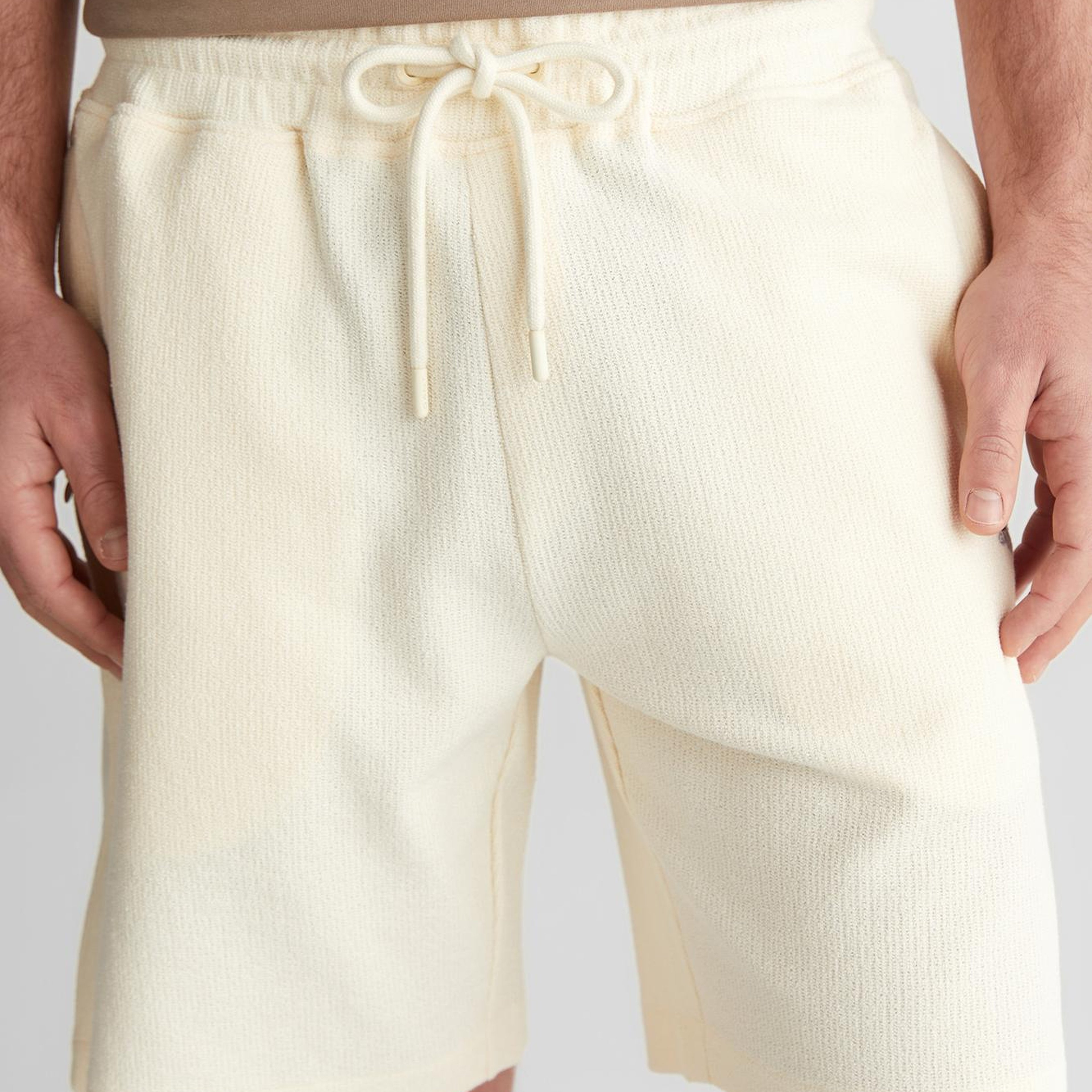 GANT Erkek Krem Düz Şort