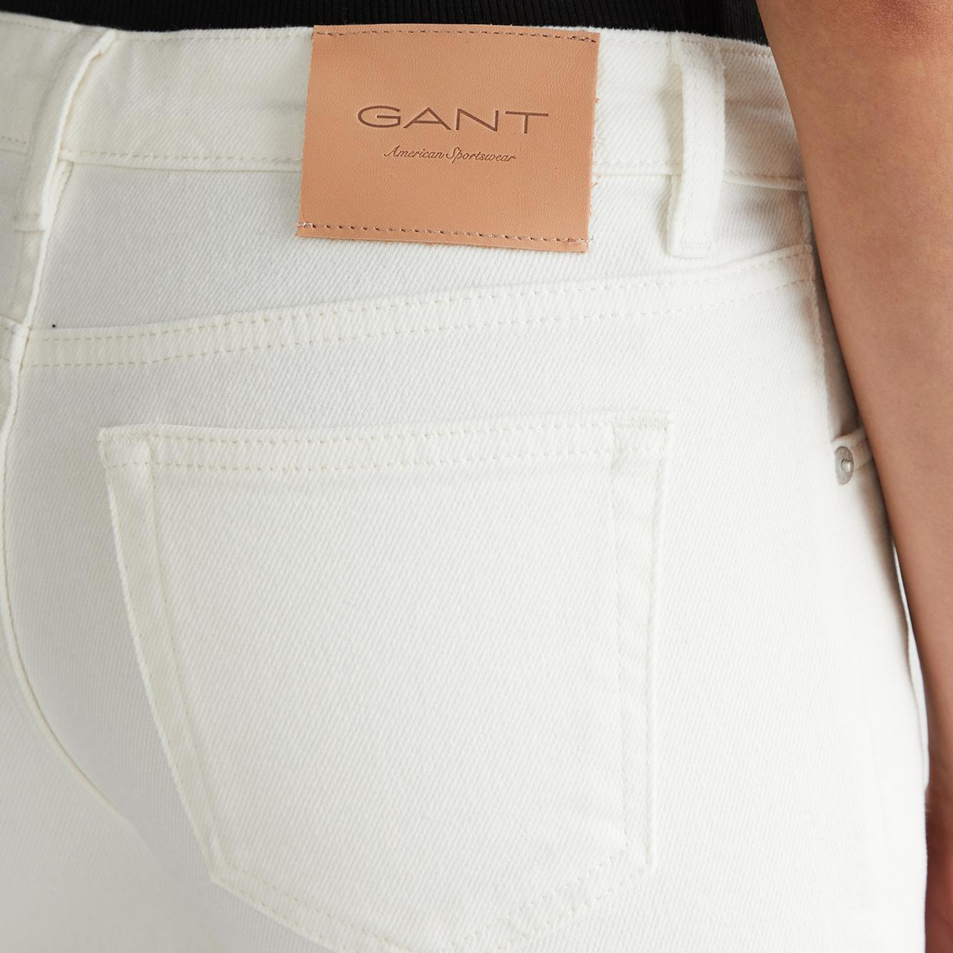 GANT Kadın Beyaz Regular Fit Jean
