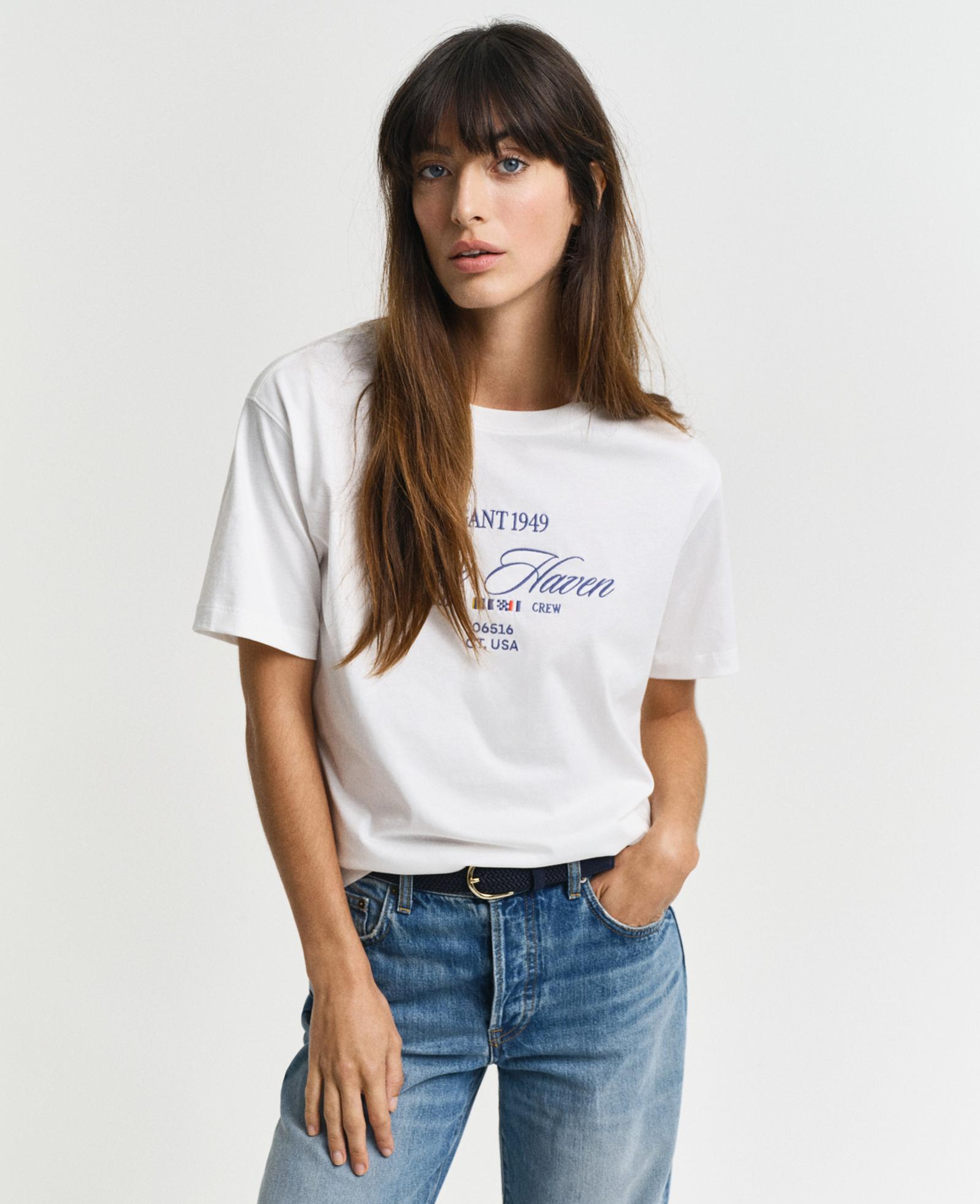 GANT Kadın Krem Relaxed Fit Bisiklet Yaka Logolu T-Shirt