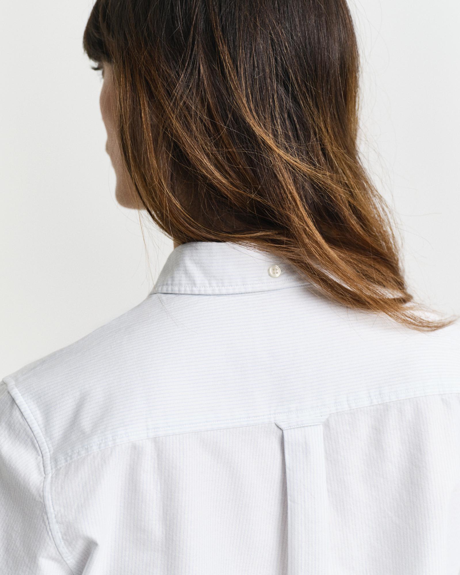 GANT Kadın Mavi Regular Fit Düğmeli Yaka Çizgili Gömlek