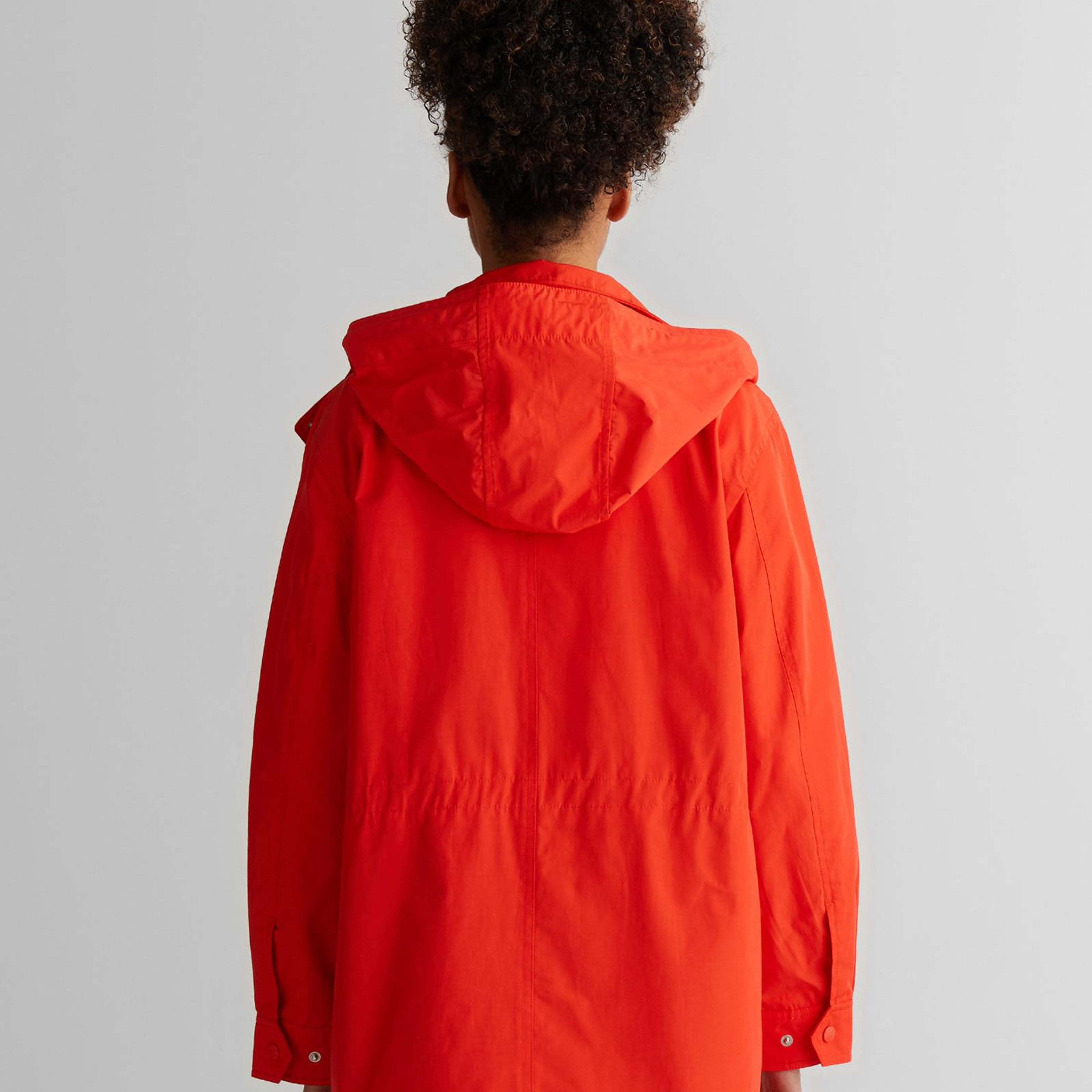 GANT Kadın Turuncu Relaxed Fit Kapüşonlu Yağmurluk