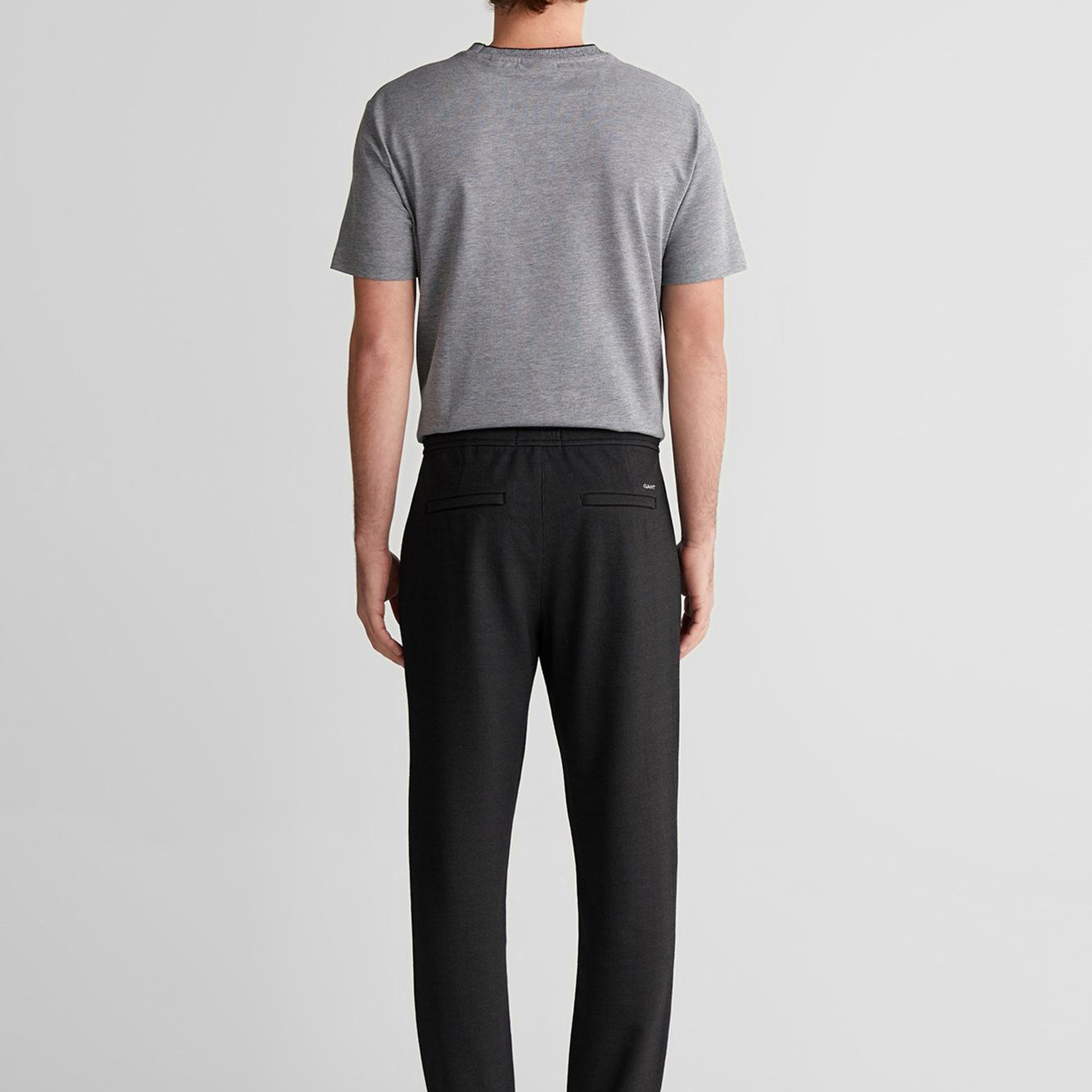 GANT Erkek Siyah Regular Fit Jogger Pantolon